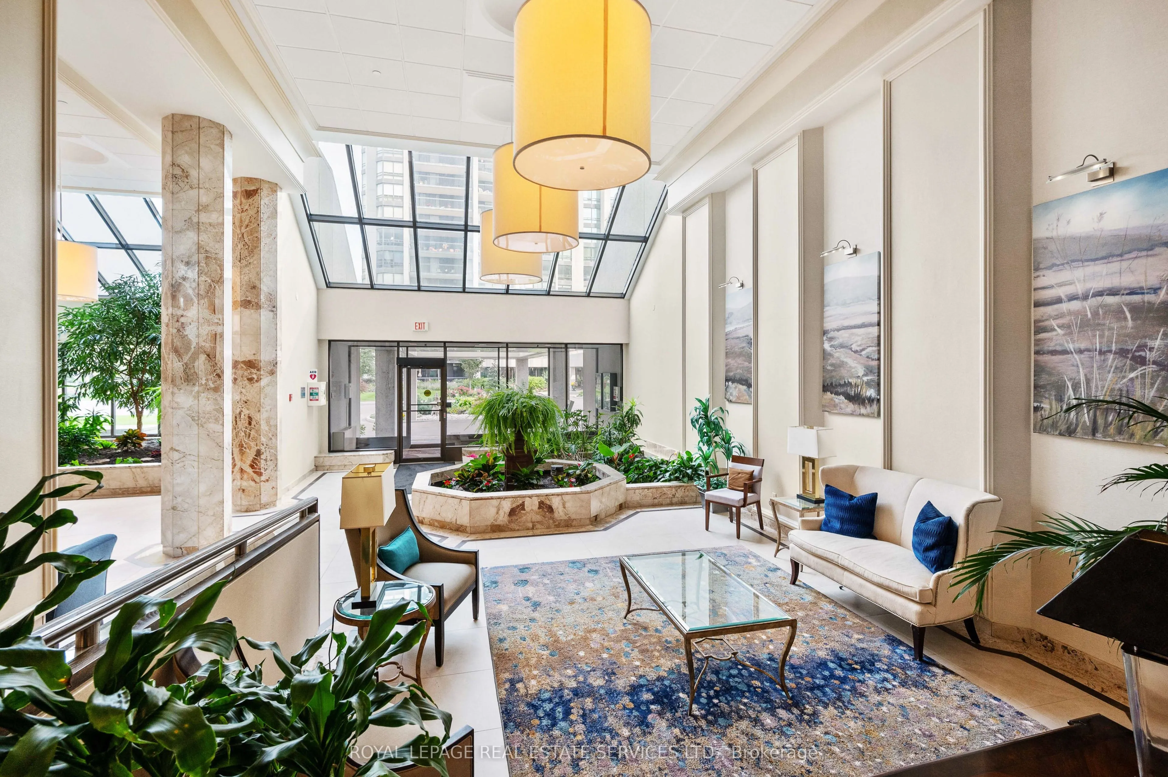 2180 Marine Drive #1601