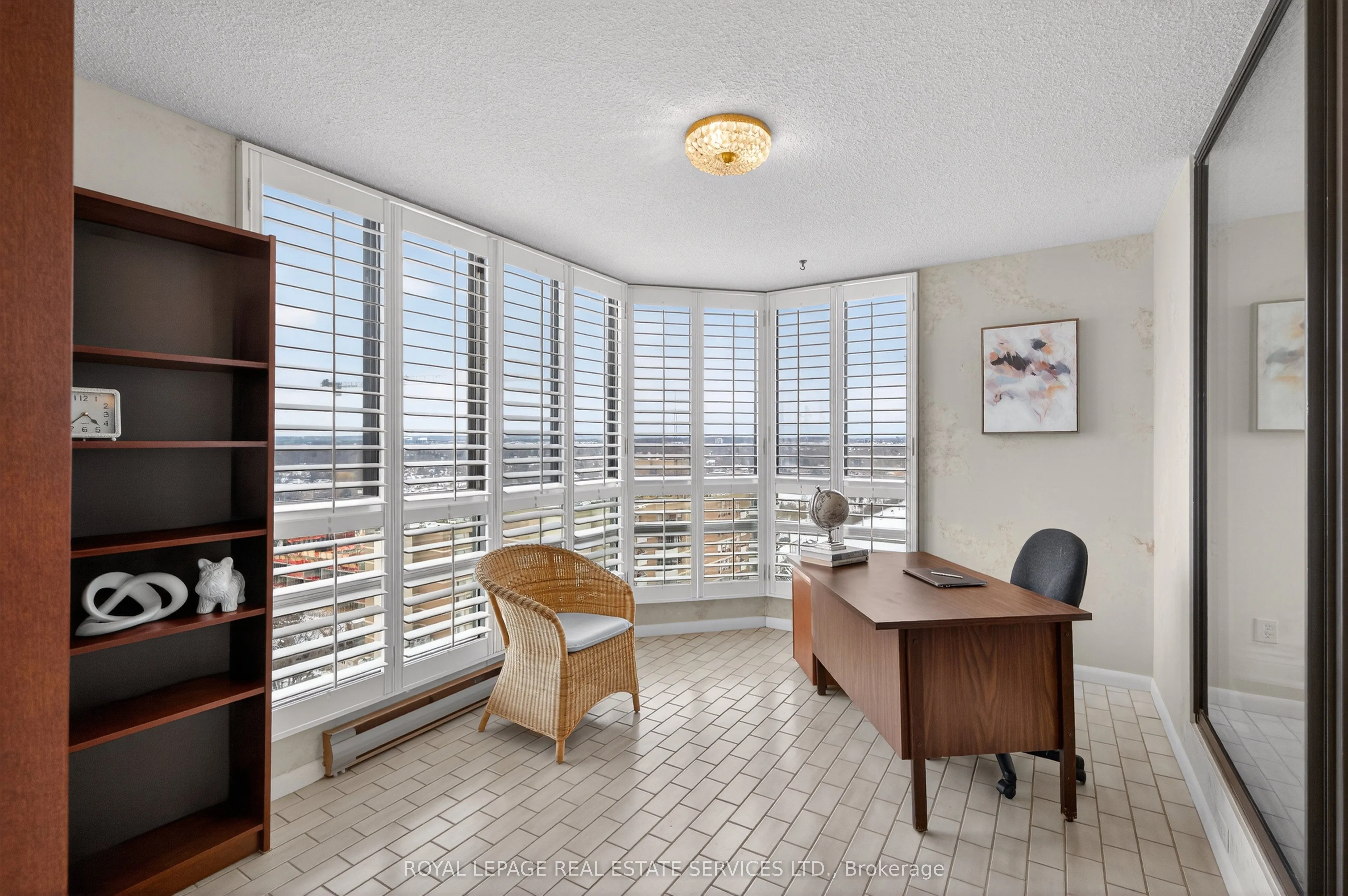 2180 Marine Drive #1601
