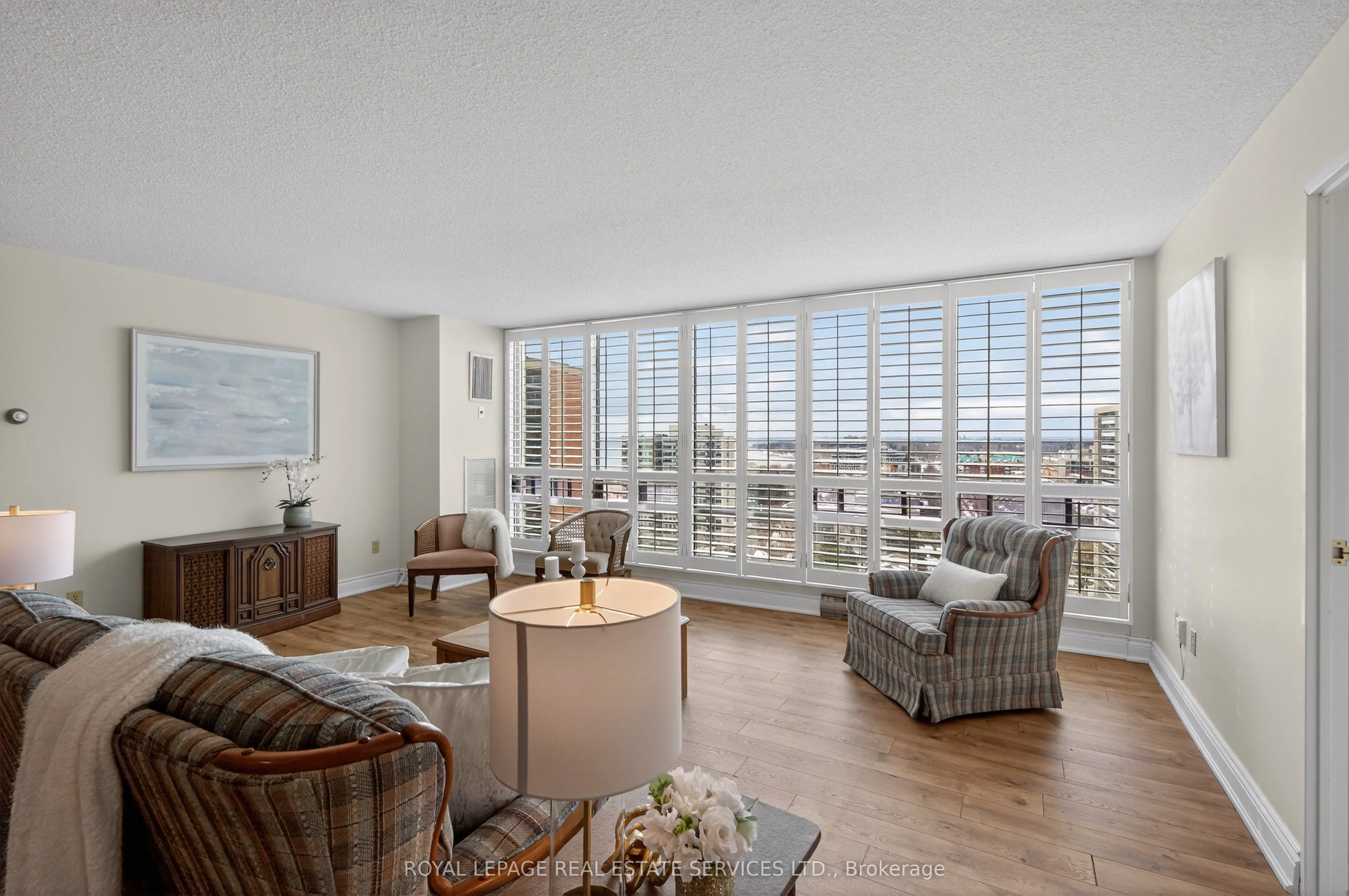 2180 Marine Drive #1601
