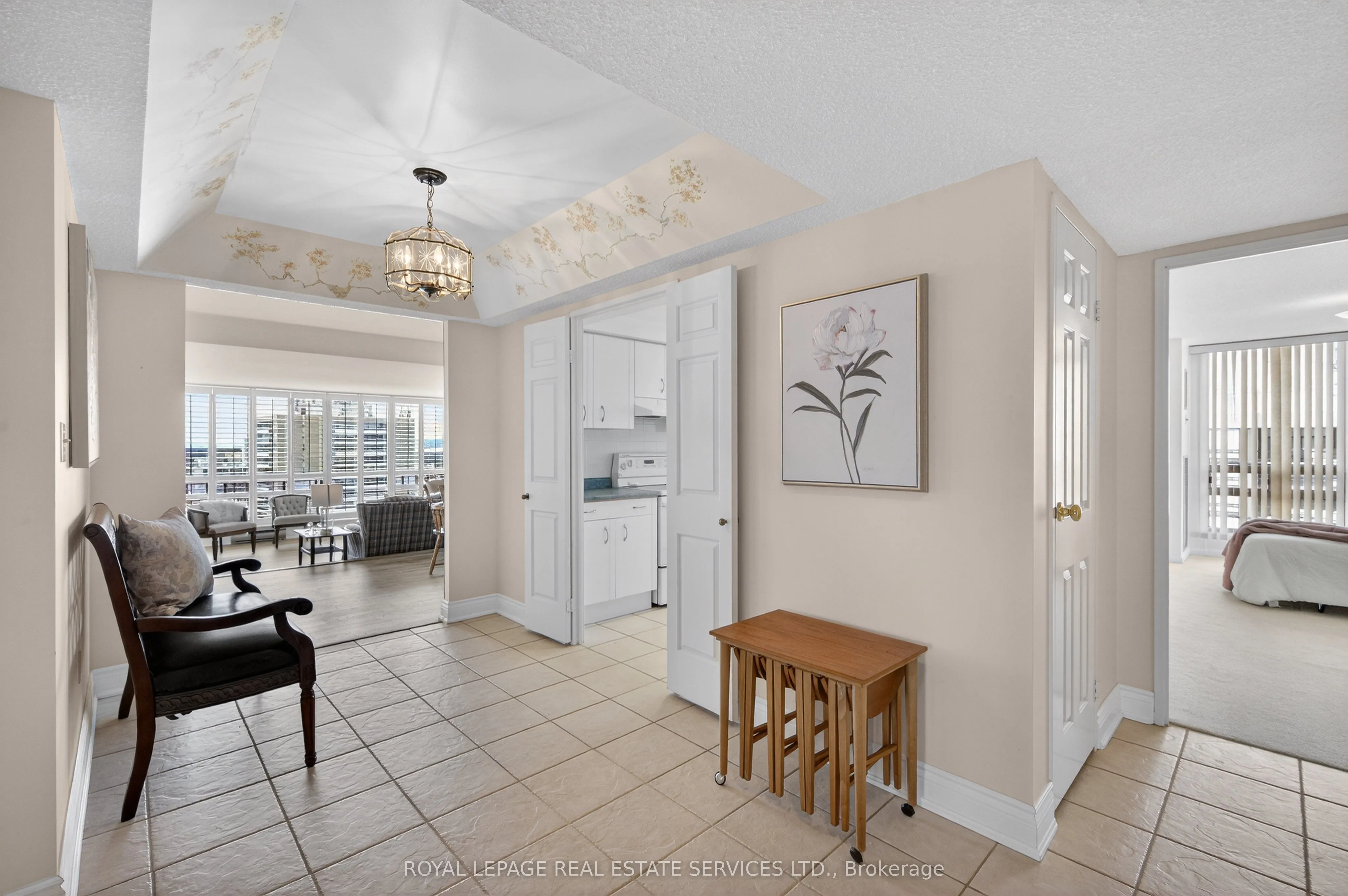 2180 Marine Drive #1601