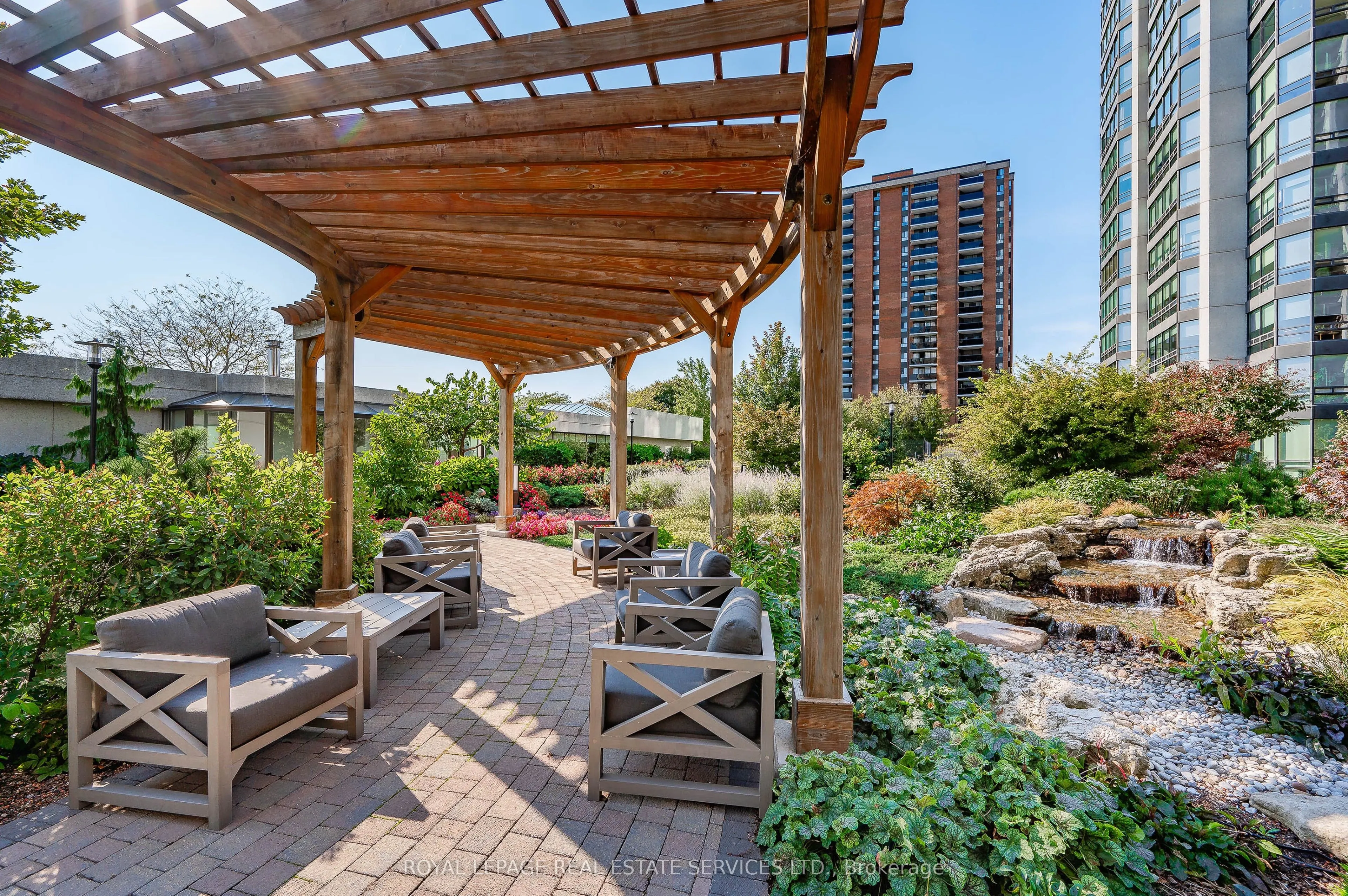 2180 Marine Drive #1601