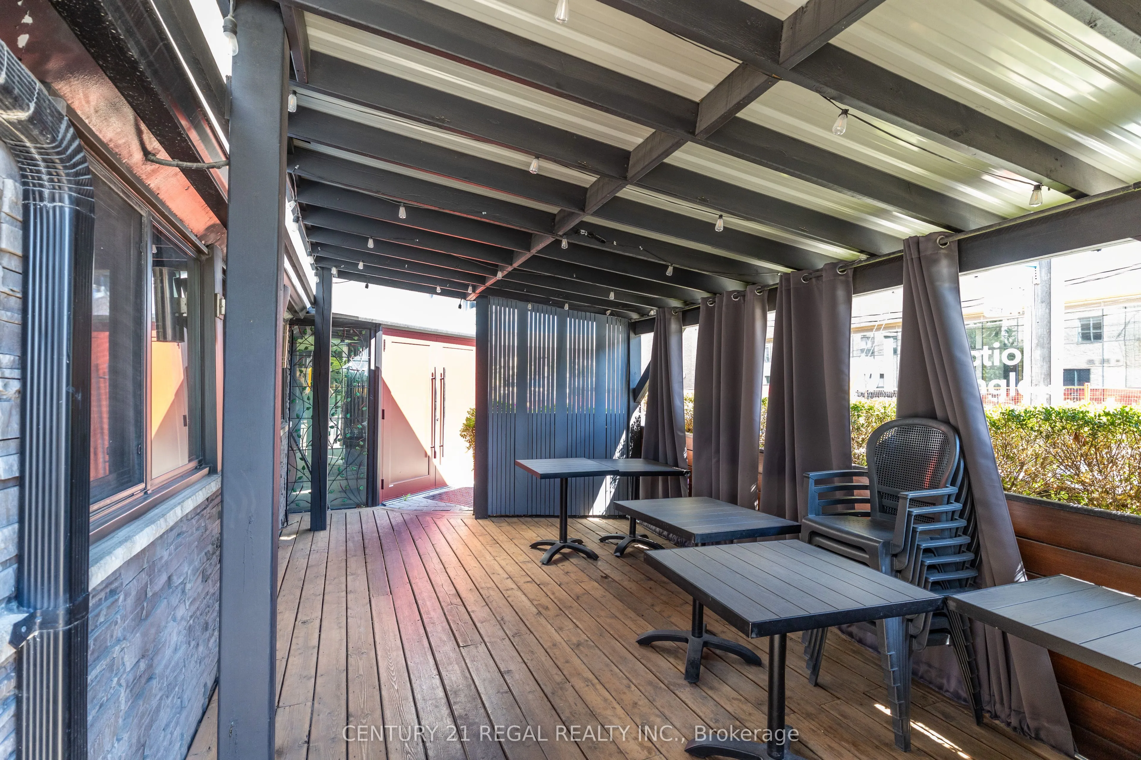 1444 Dupont Street