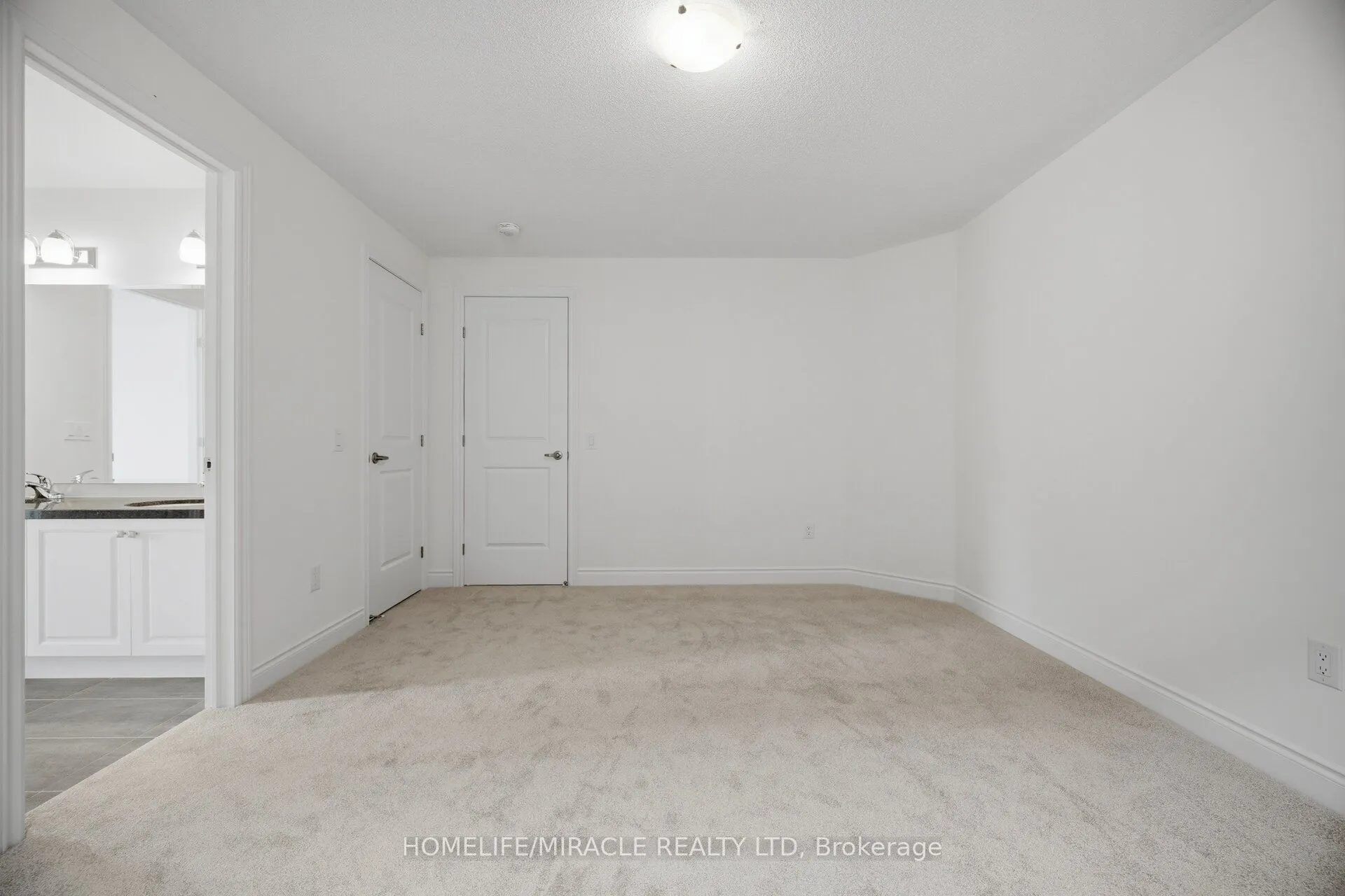 46 Stratford Drive