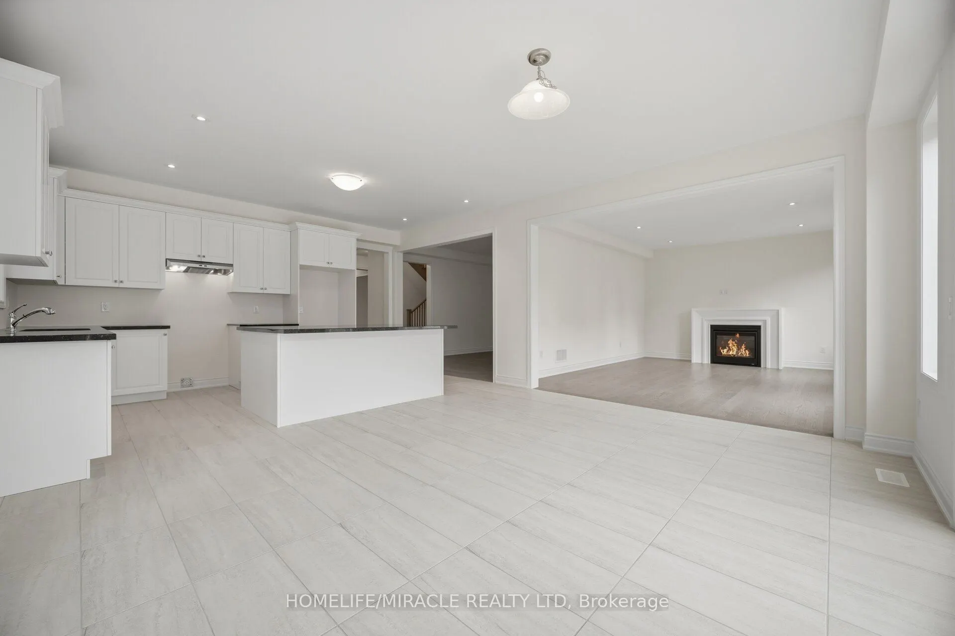 46 Stratford Drive