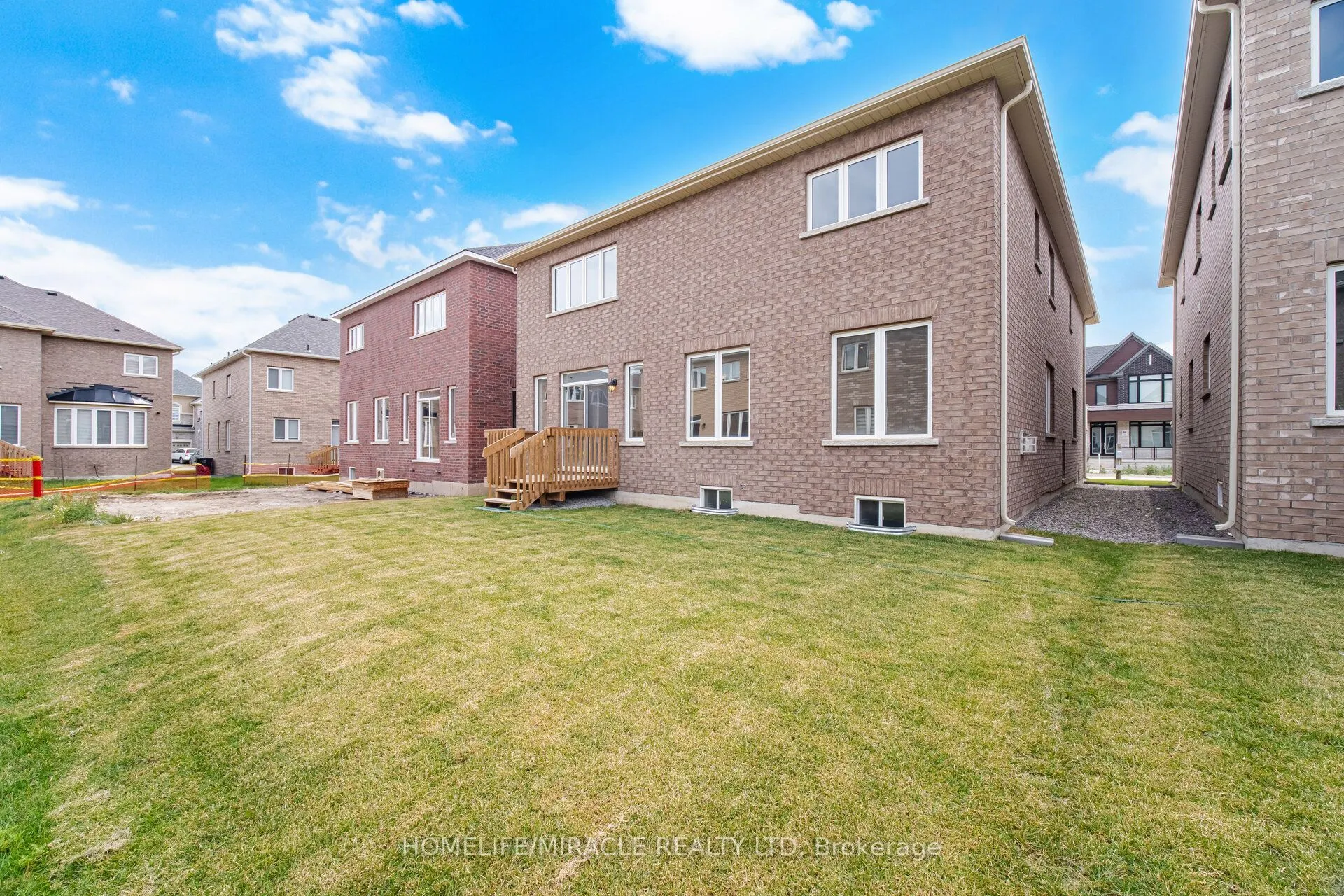 46 Stratford Drive