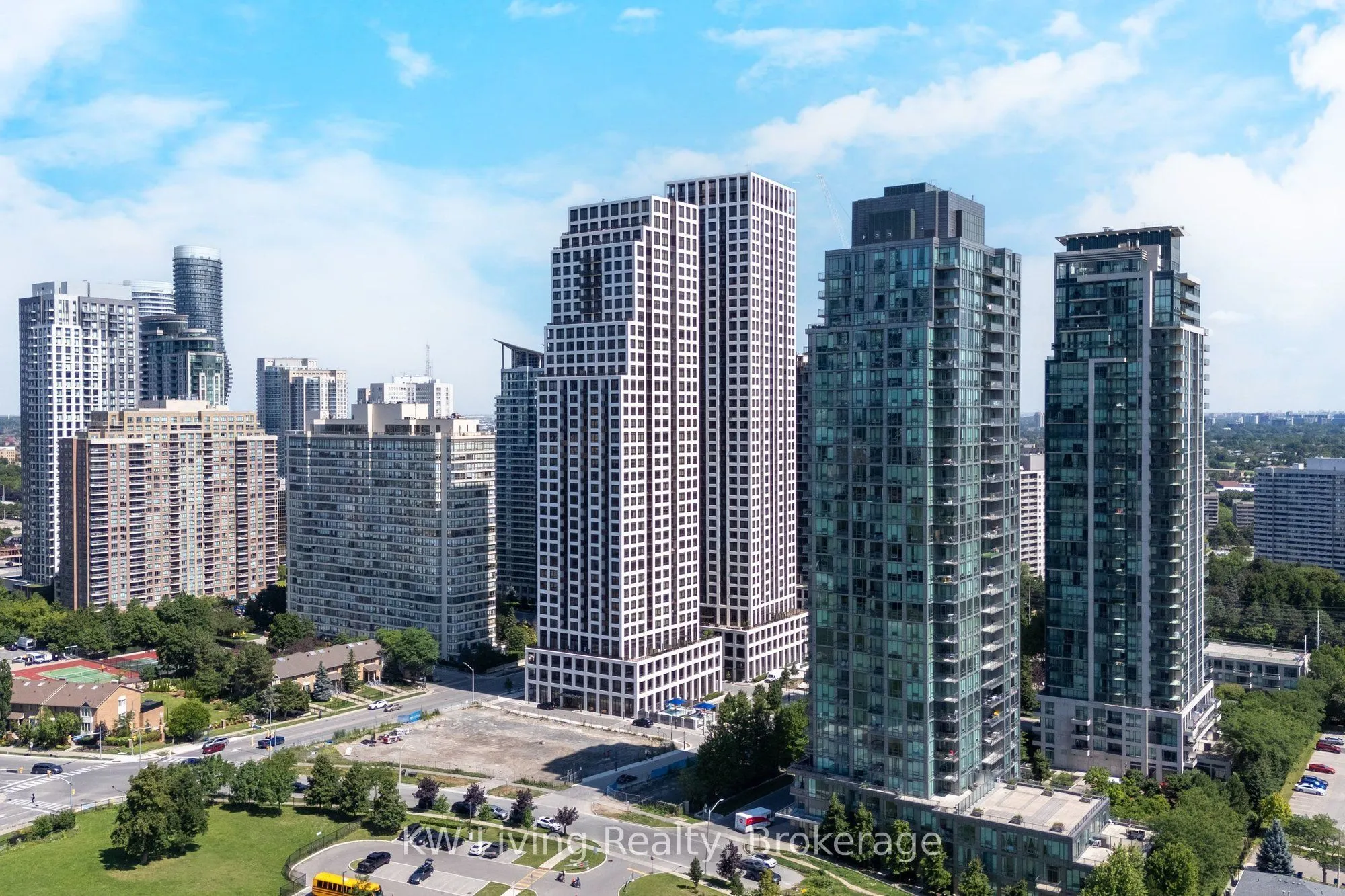 30 Elm Drive W #3502