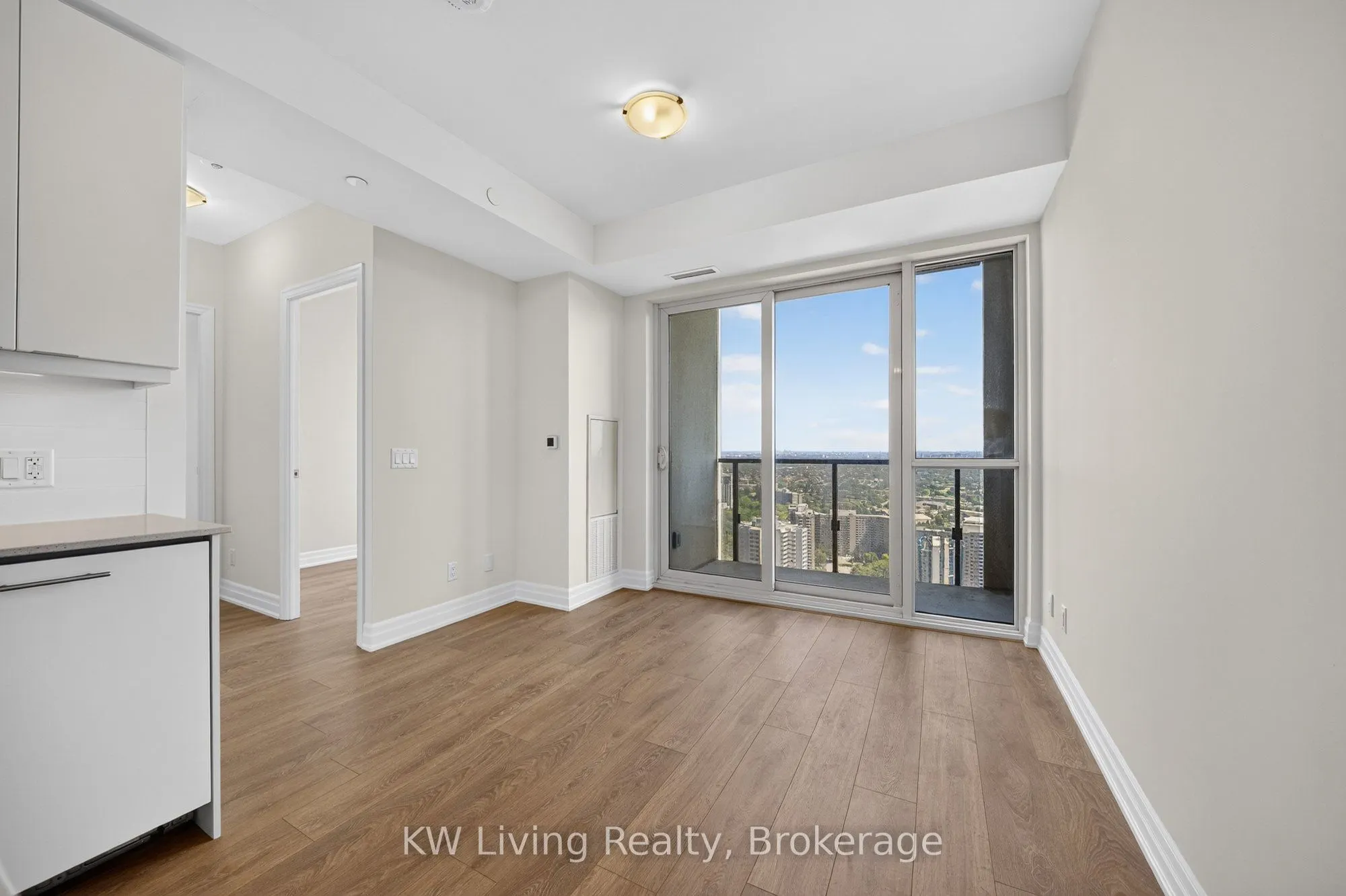 30 Elm Drive W #3502