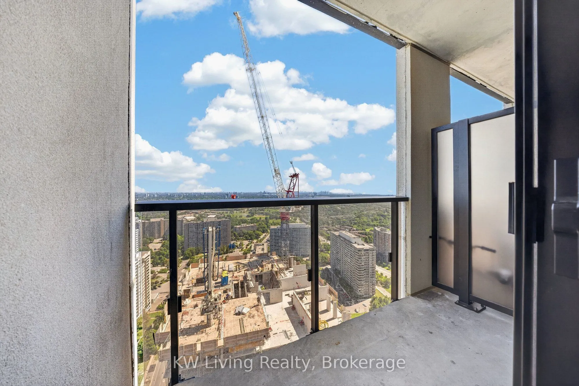 30 Elm Drive W #3502
