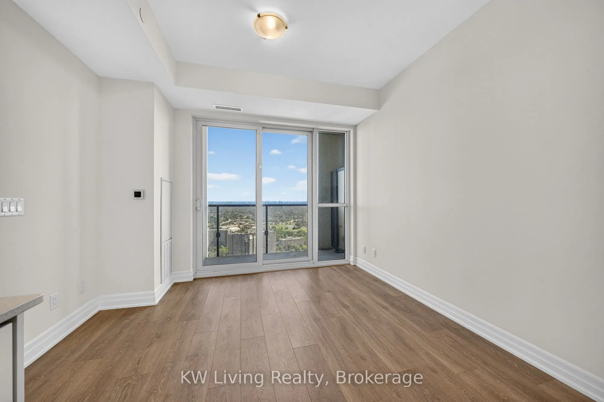 30 Elm Drive W #3502