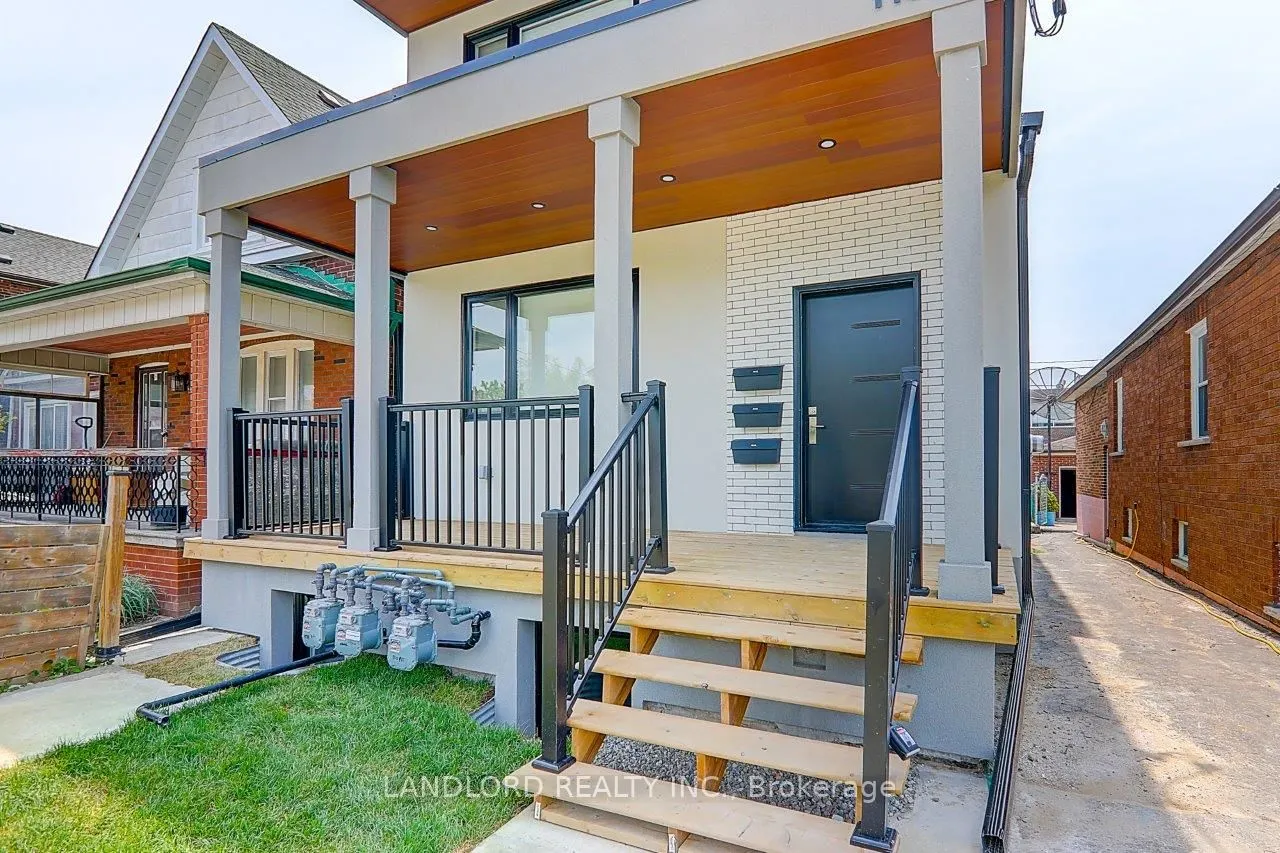 115 Livingstone Avenue #Upper