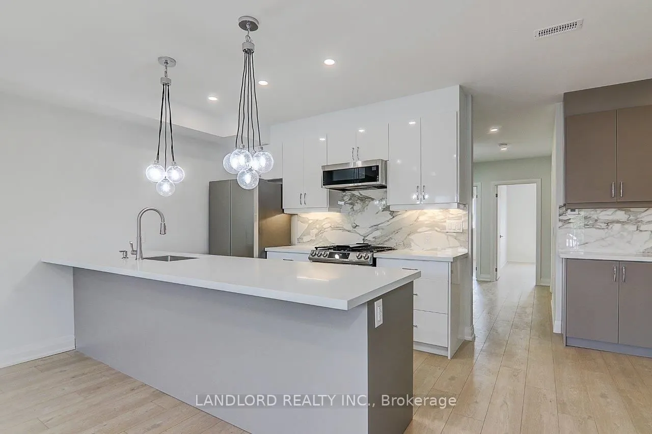 115 Livingstone Avenue #Upper