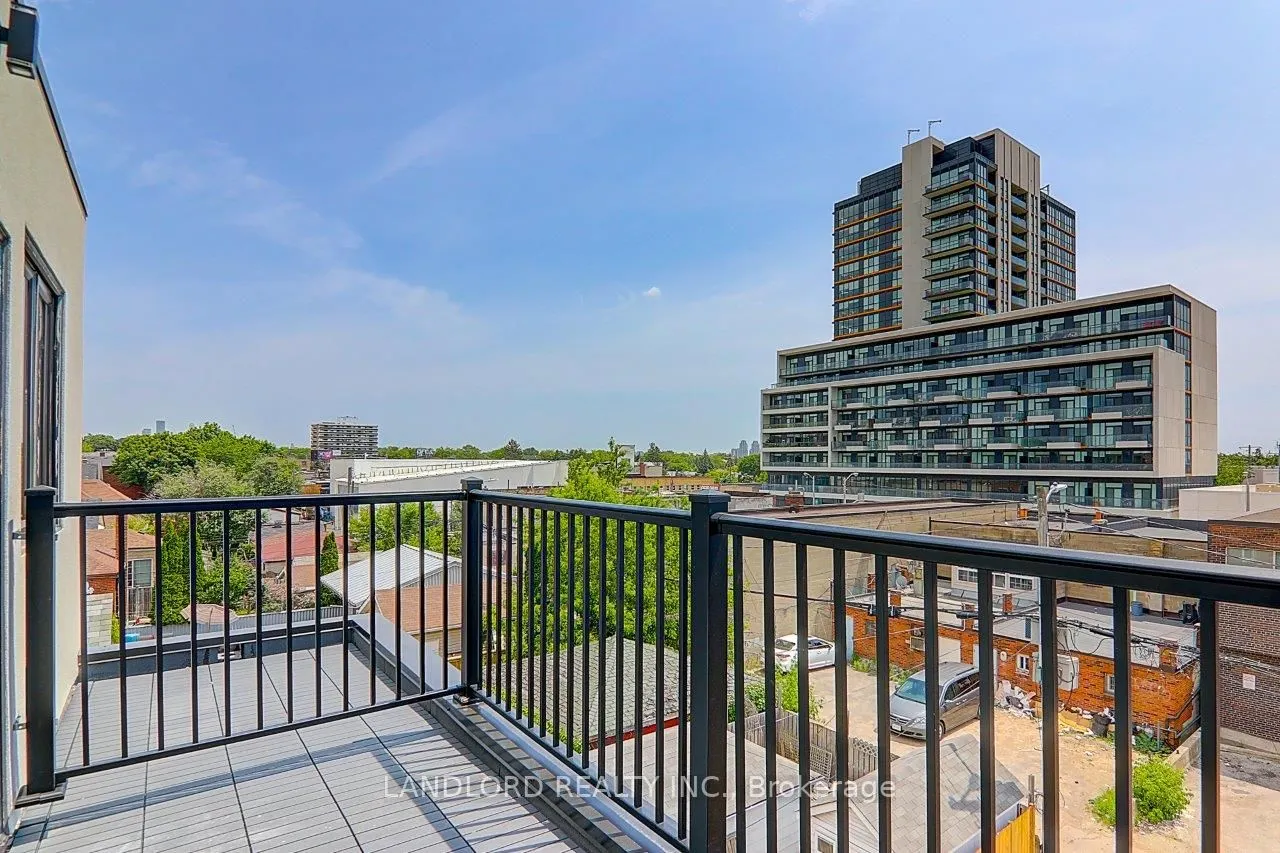 115 Livingstone Avenue #Upper