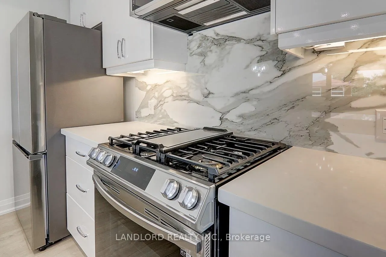 115 Livingstone Avenue #Upper