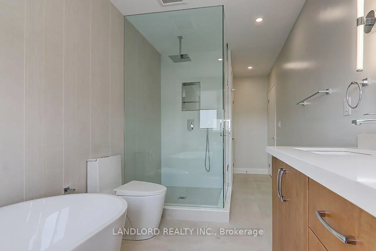 115 Livingstone Avenue #Upper