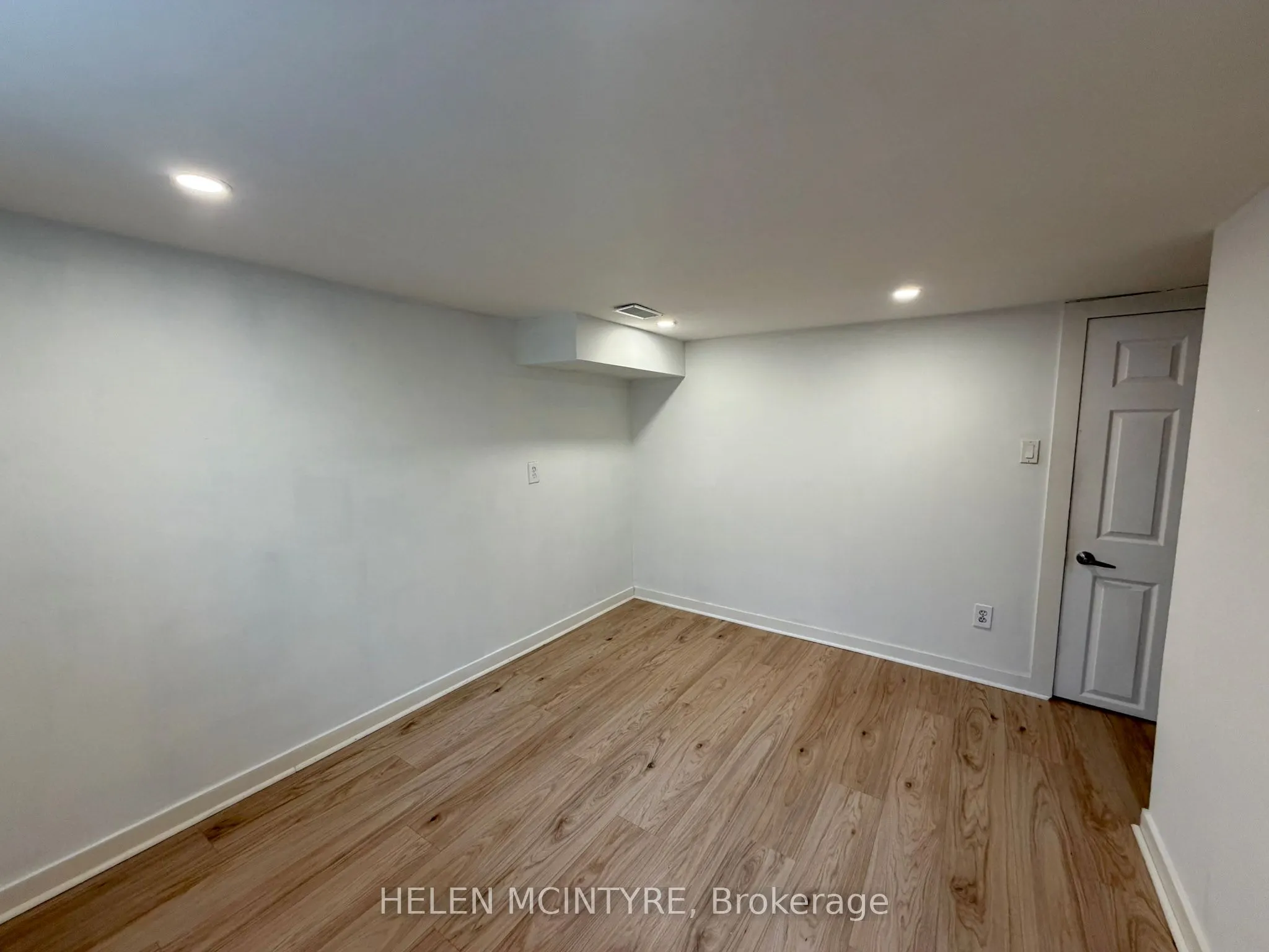 34 Dunning Crescent
