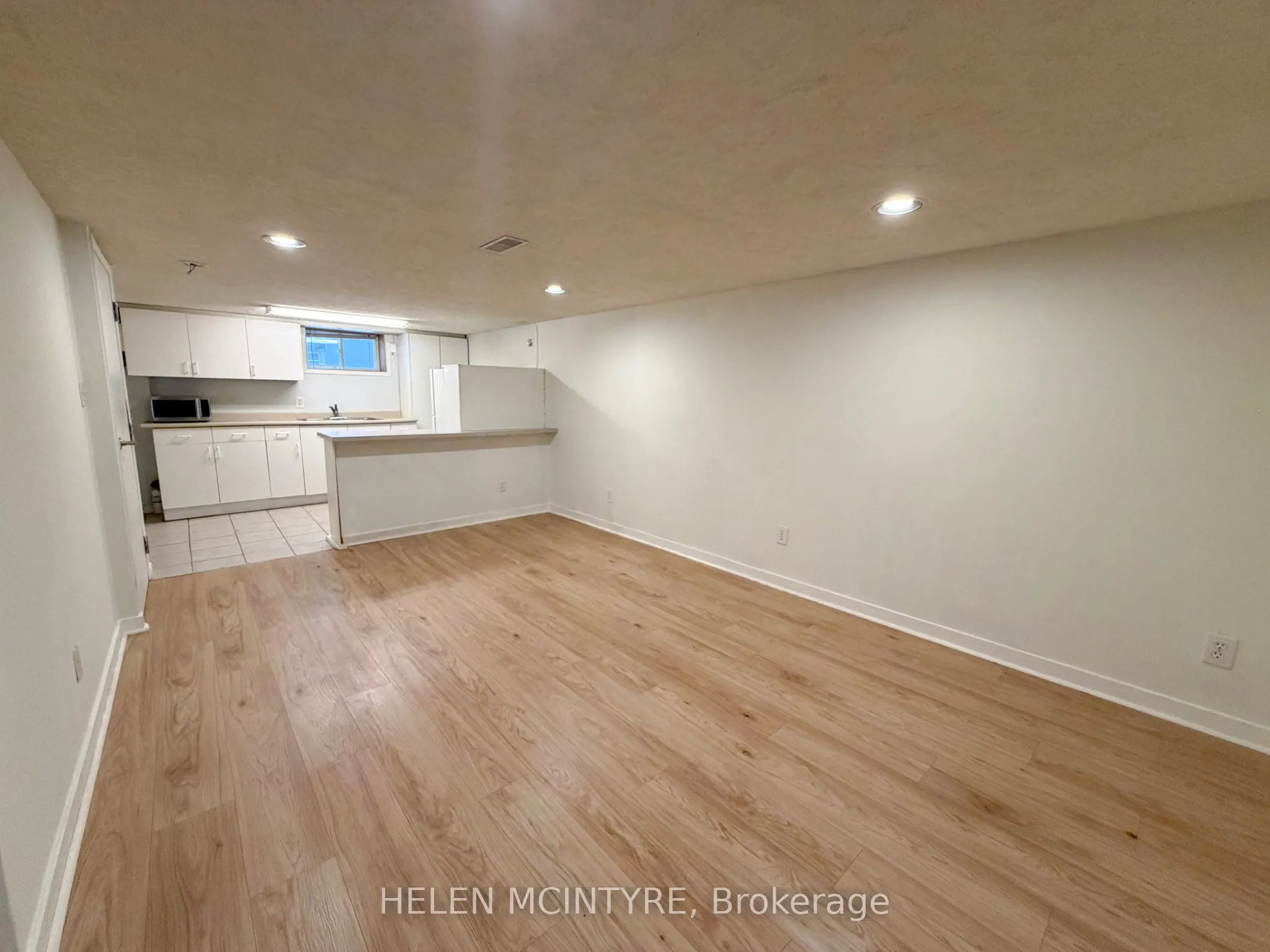 34 Dunning Crescent
