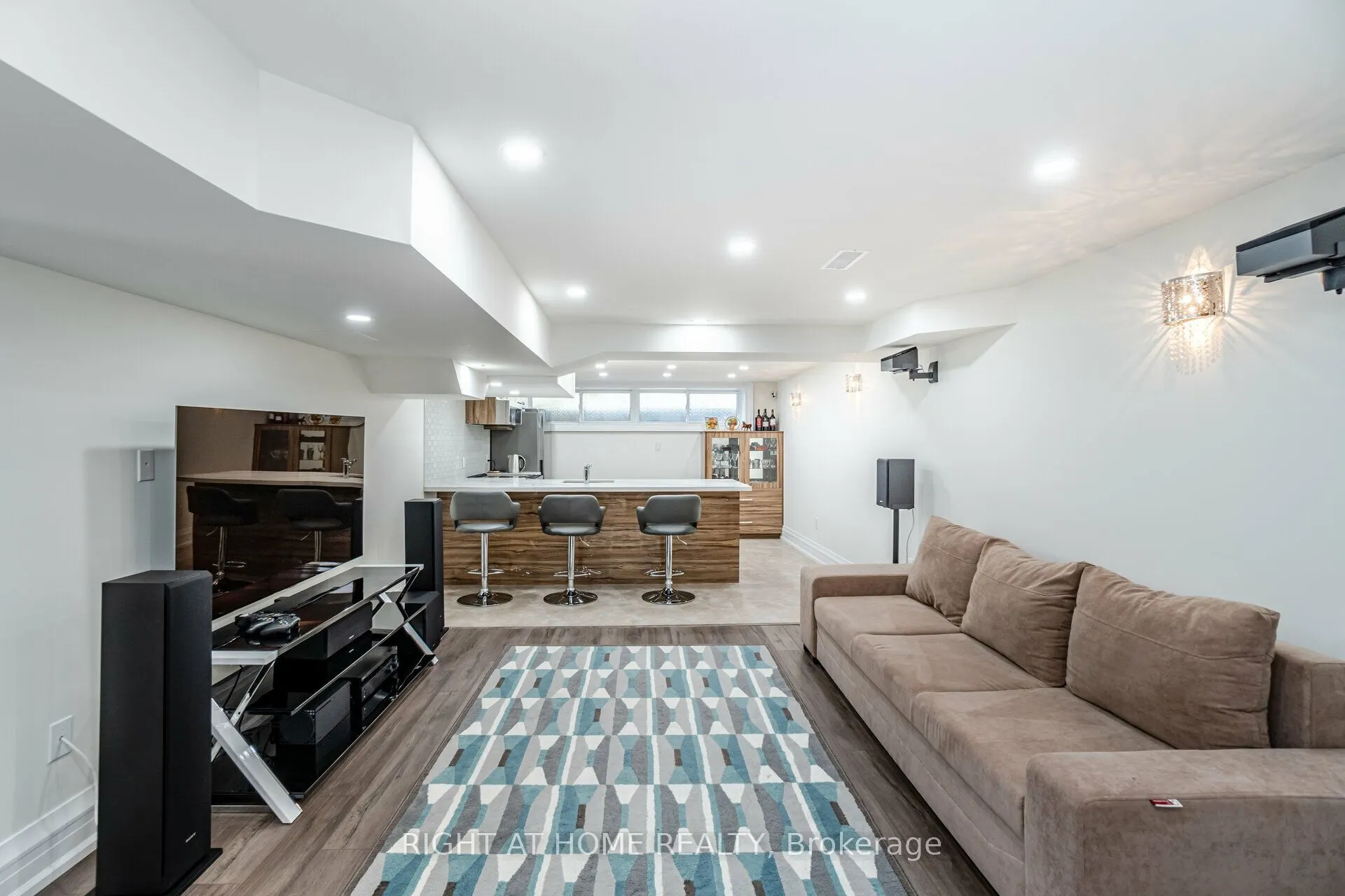35 Burnelm Drive