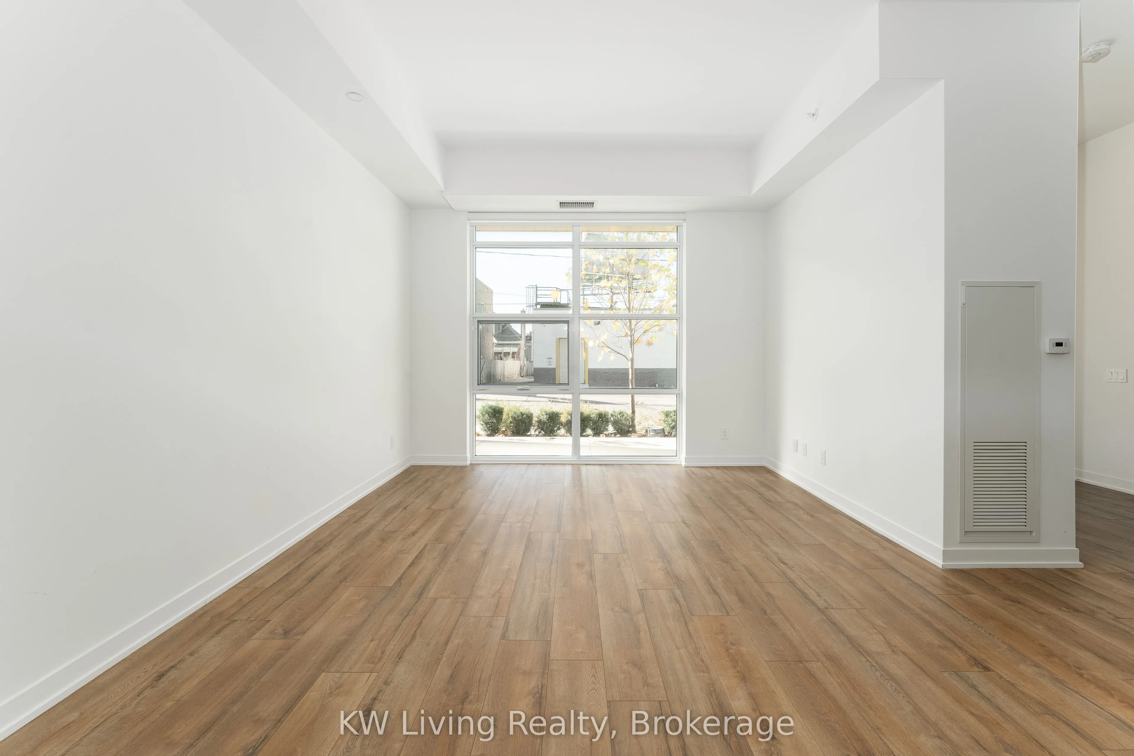 121 Ford Street #109