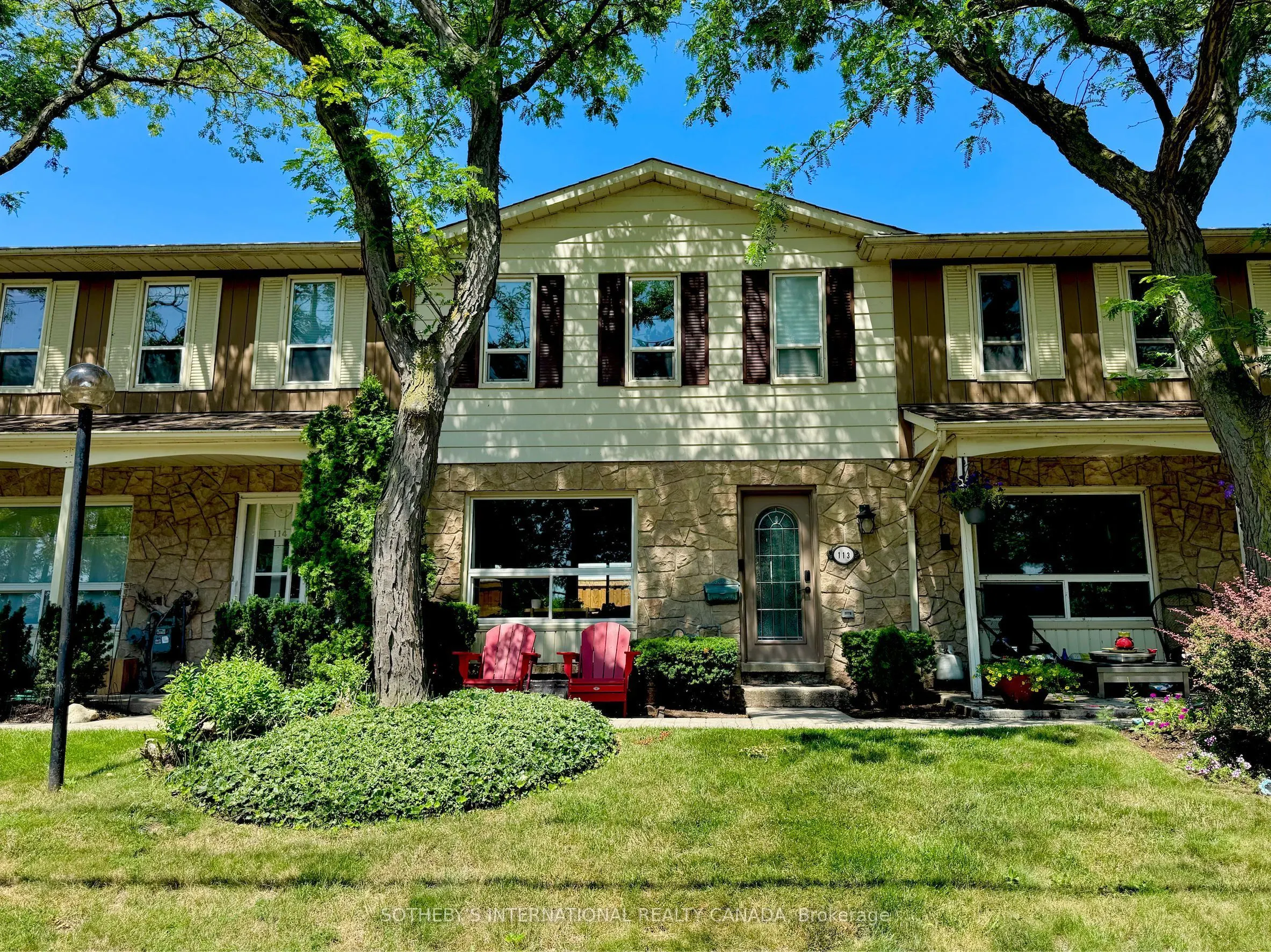 5475 Lakeshore Road #113