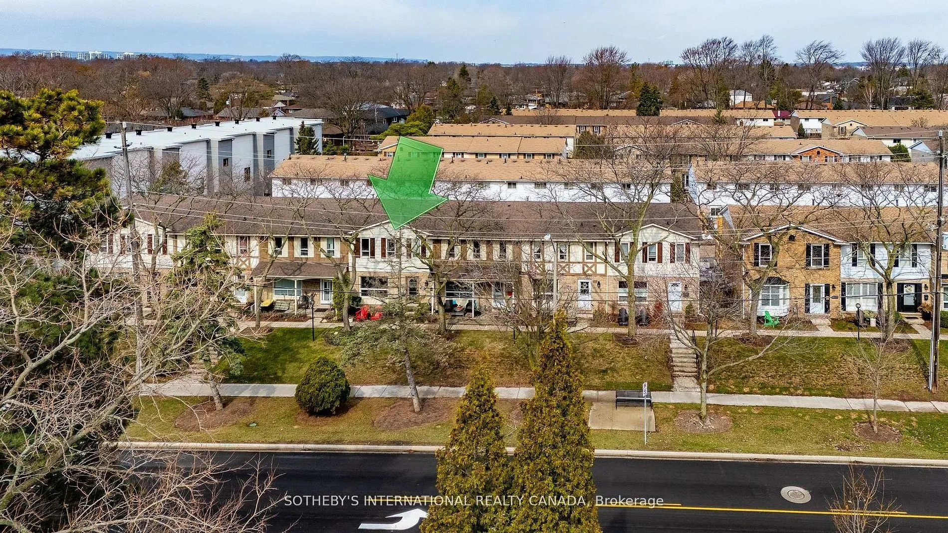 5475 Lakeshore Road #113