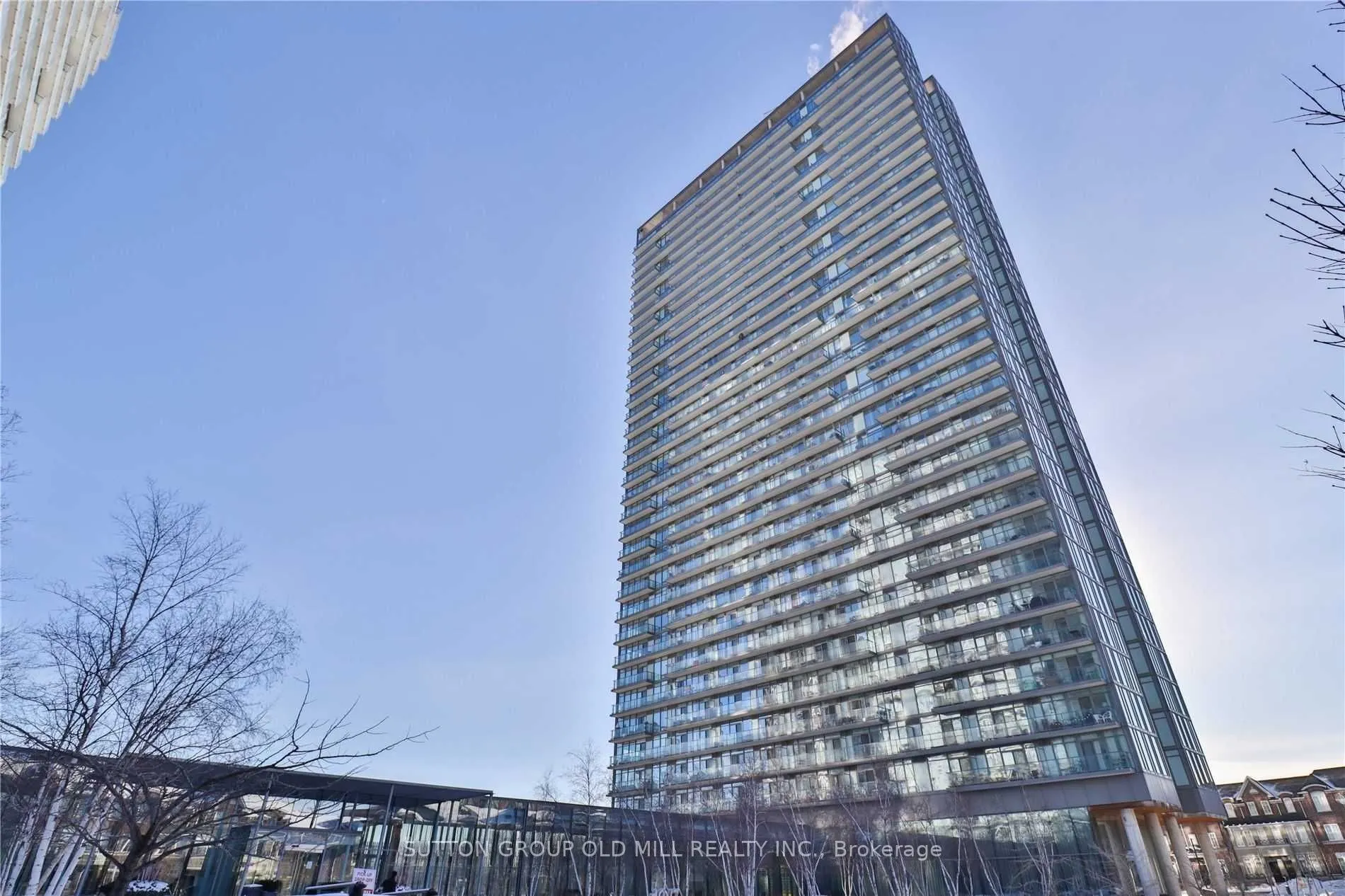 105 The Queensway #2211