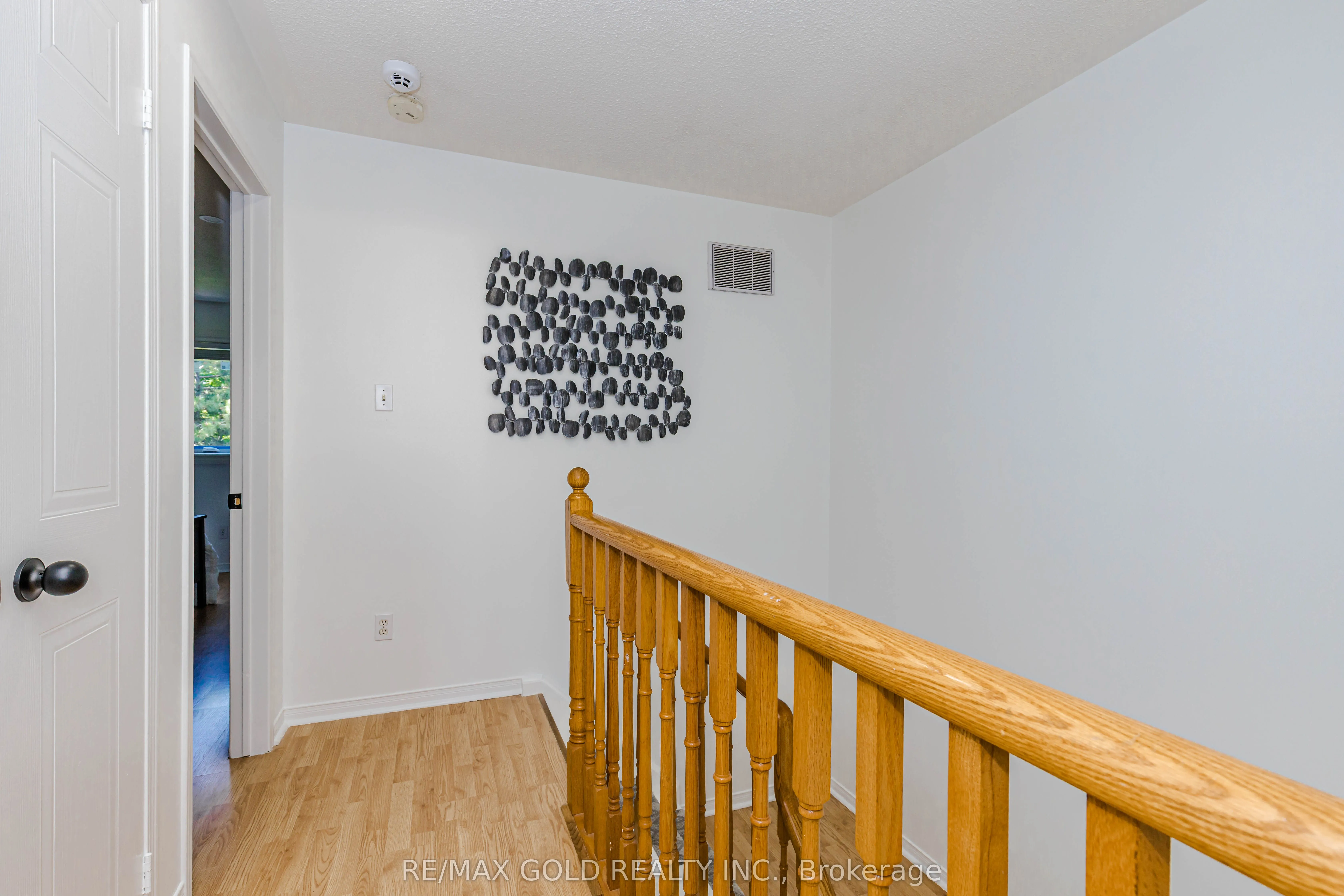 52 Wickstead Court #26