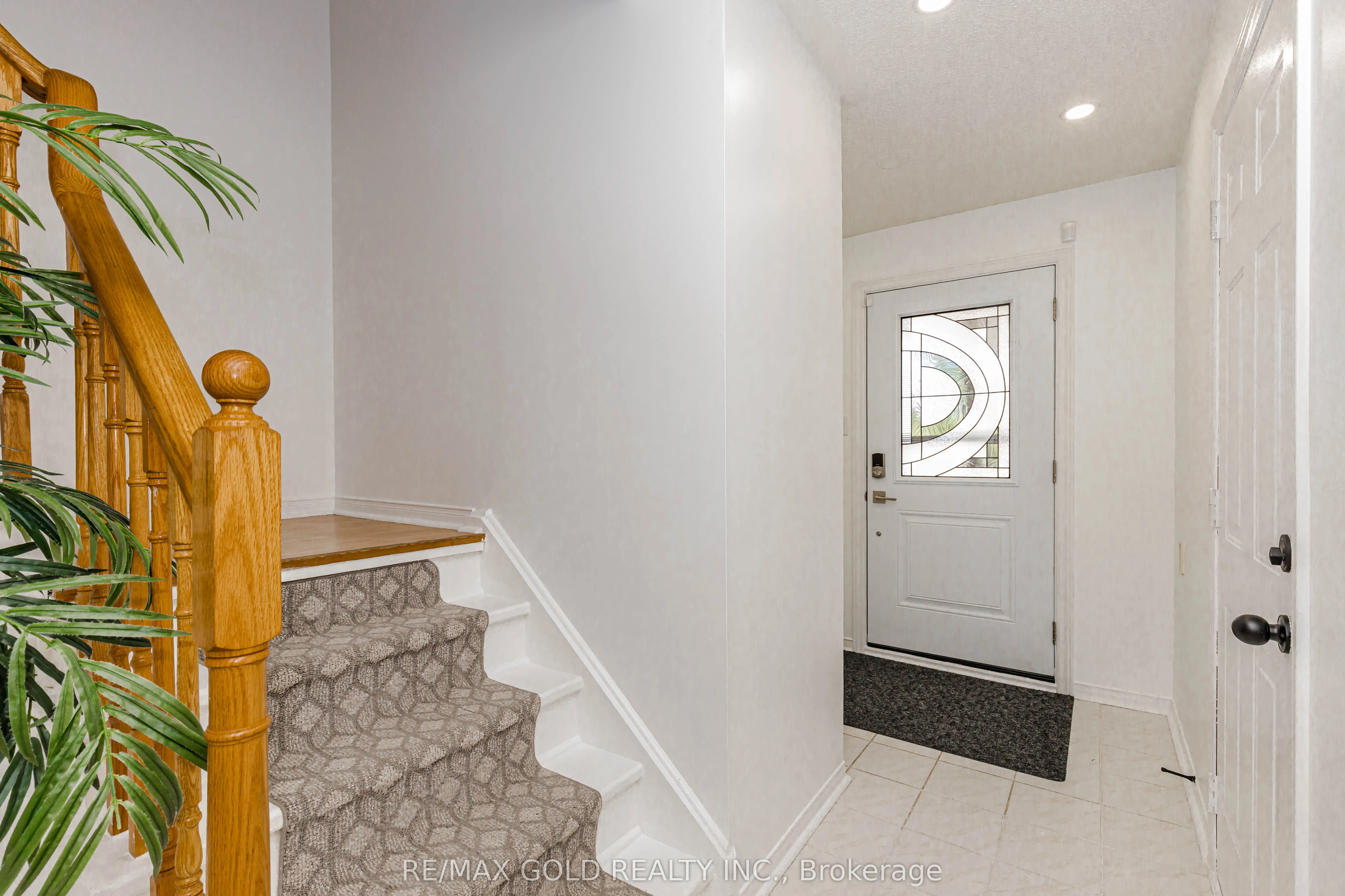 52 Wickstead Court #26
