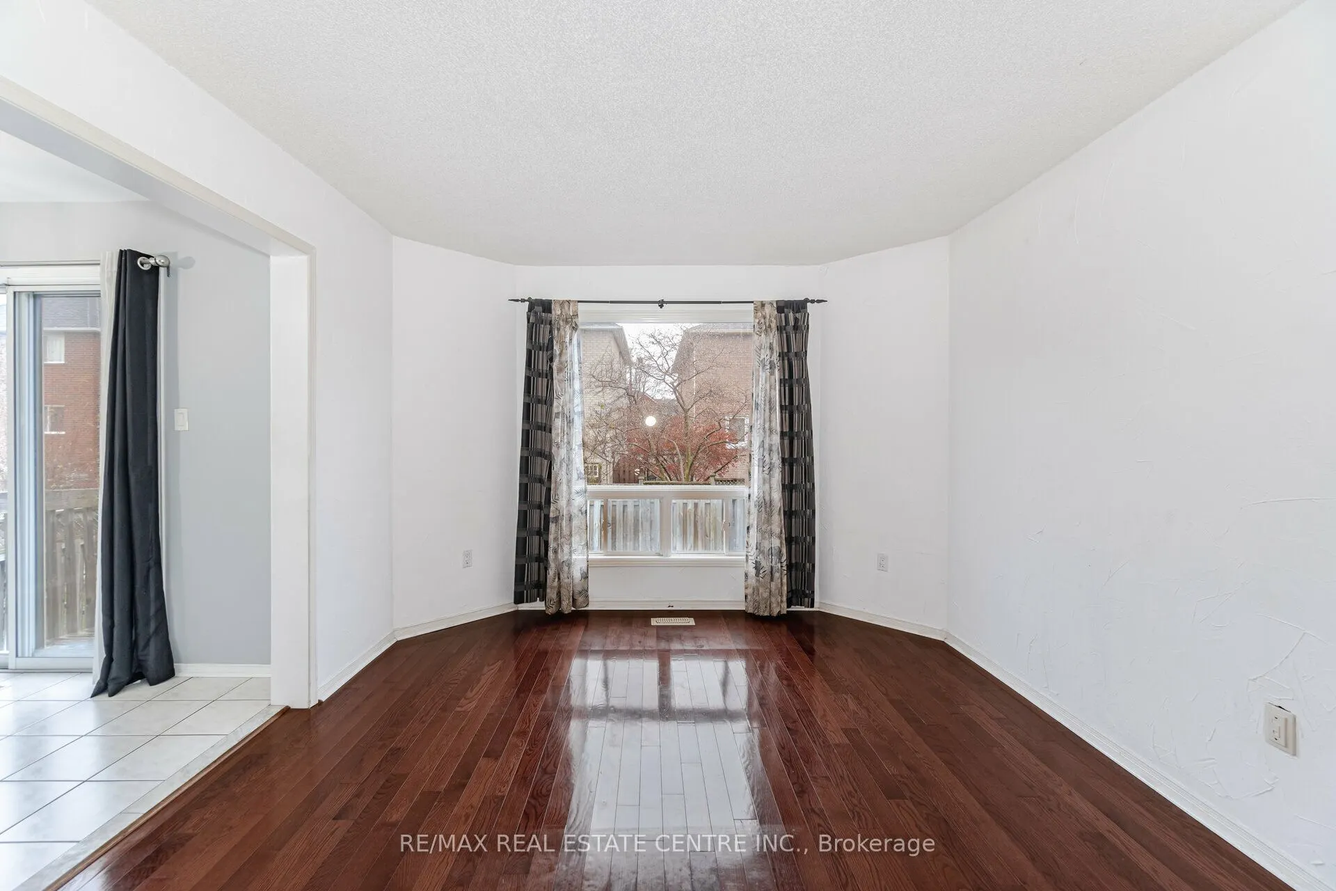 3727 Althorpe Circle