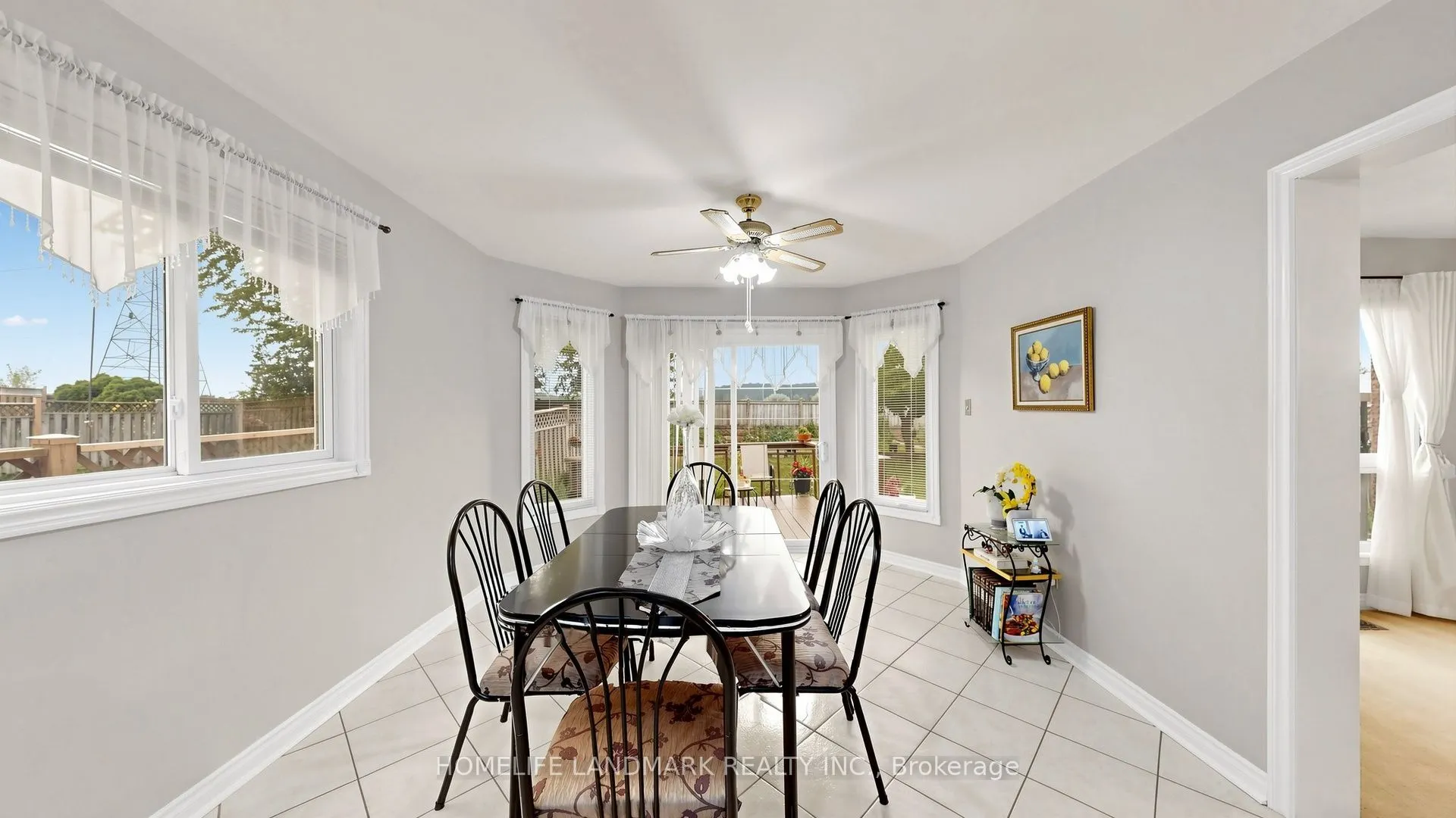 2590 Ambercroft Trail