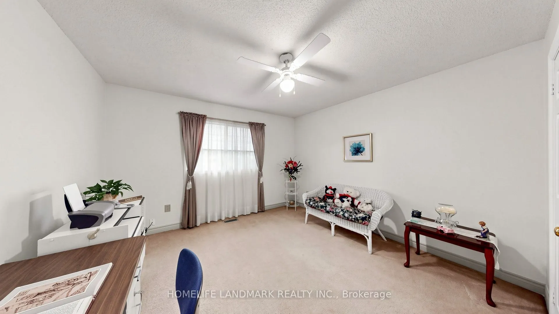 2590 Ambercroft Trail