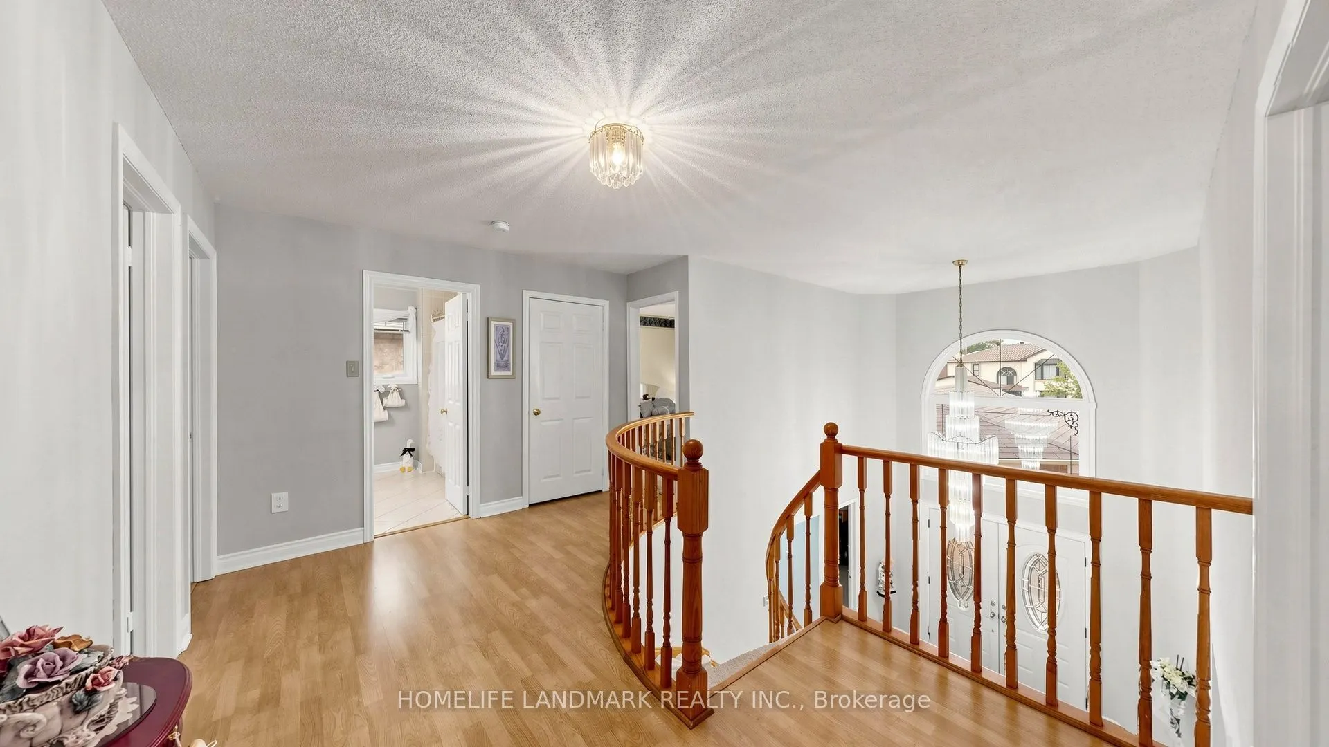 2590 Ambercroft Trail