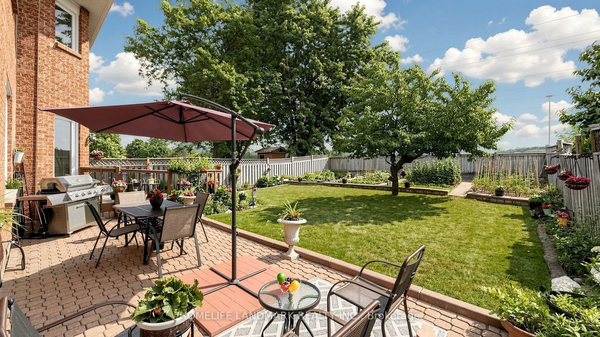 2590 Ambercroft Trail