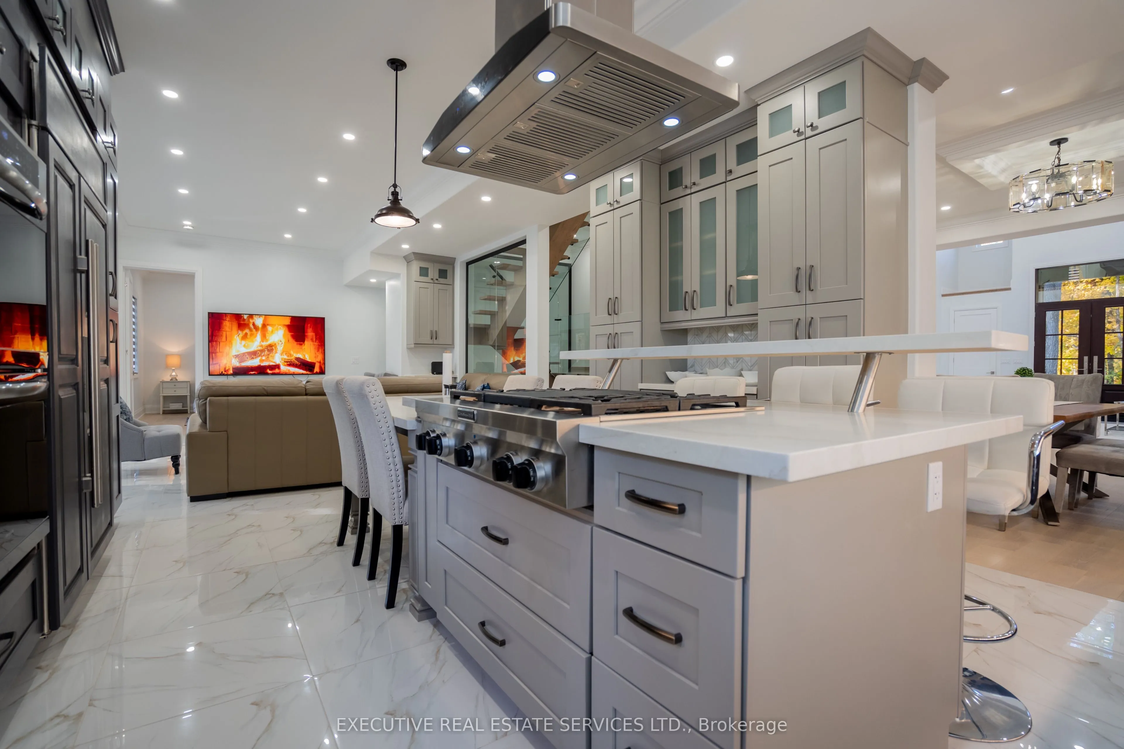 1138 Garden Road