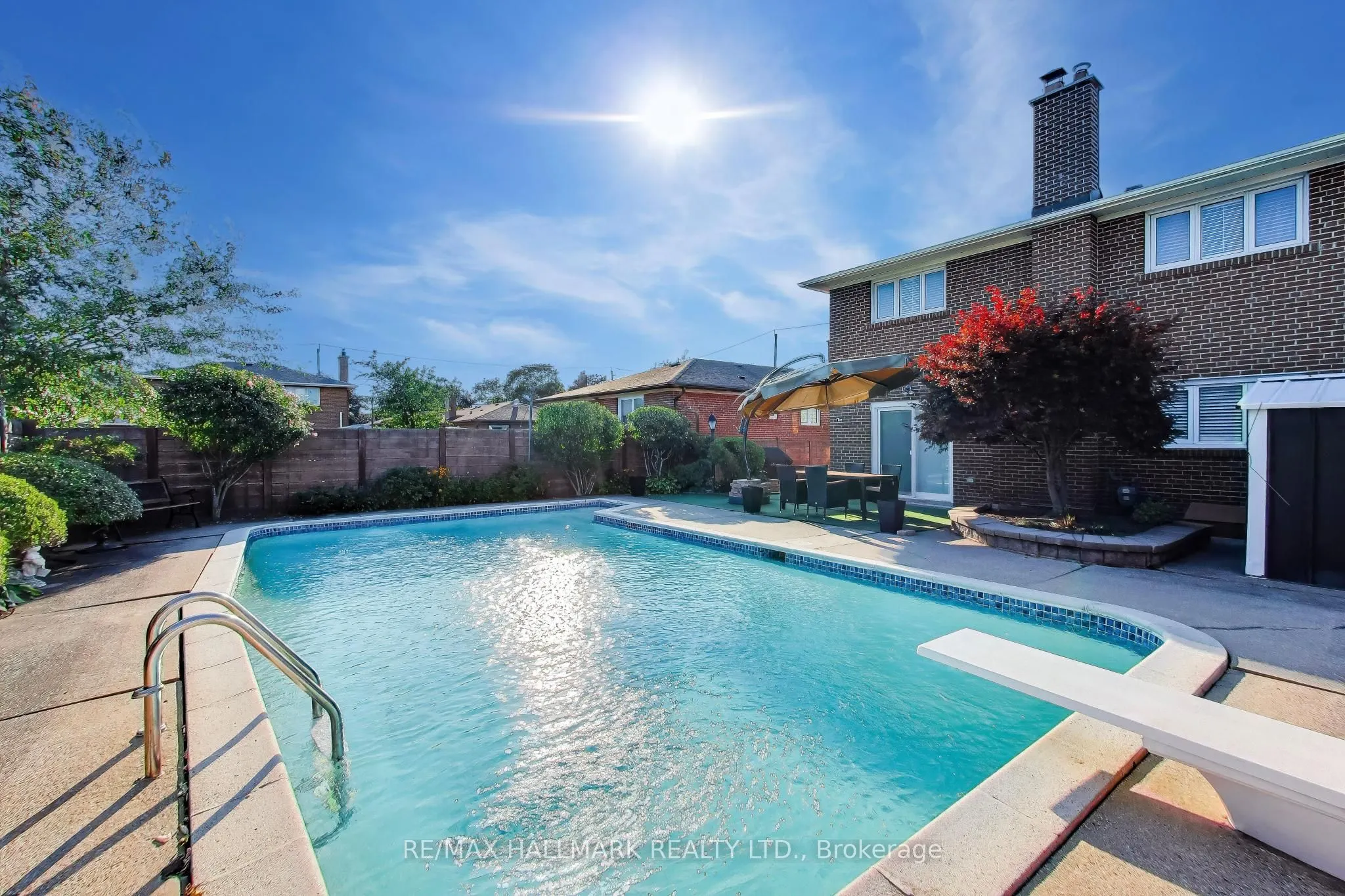 5 Byworth Boulevard