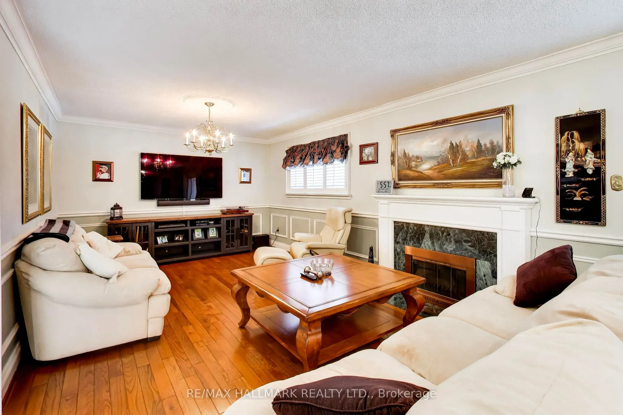 5 Byworth Boulevard
