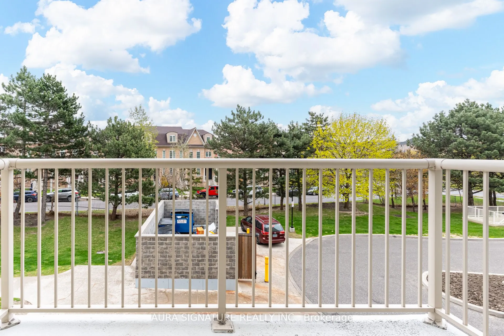 3077 Weston Road #401