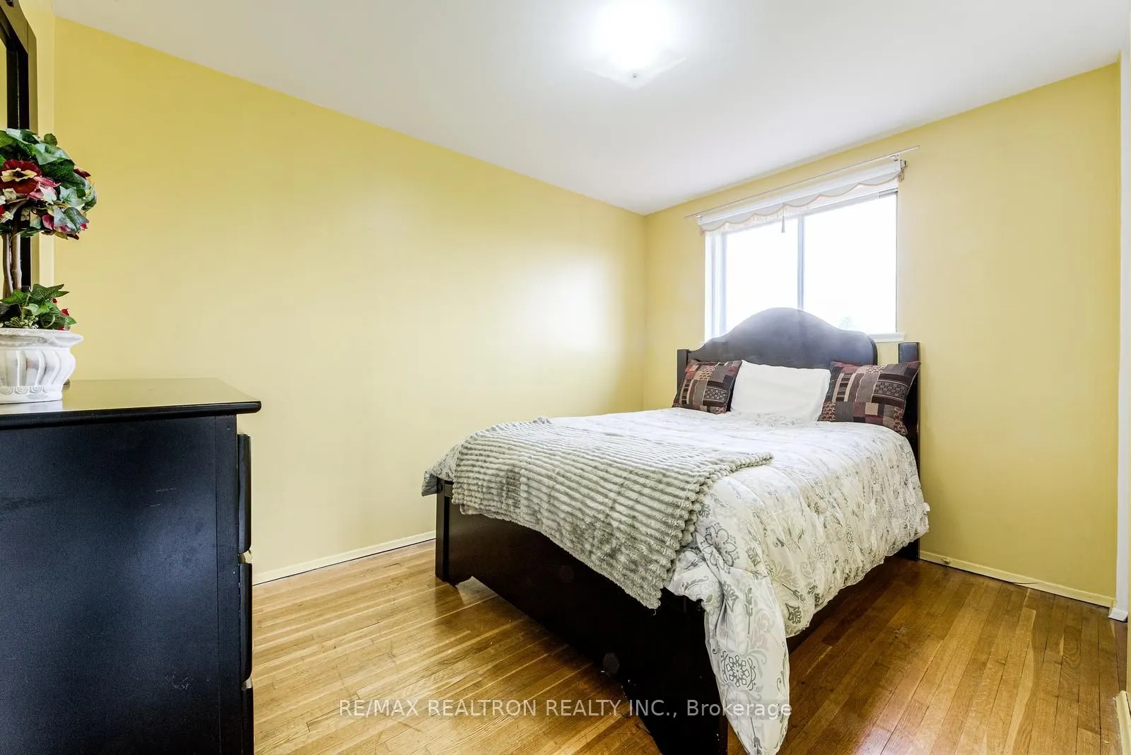 115 Hullmar Drive