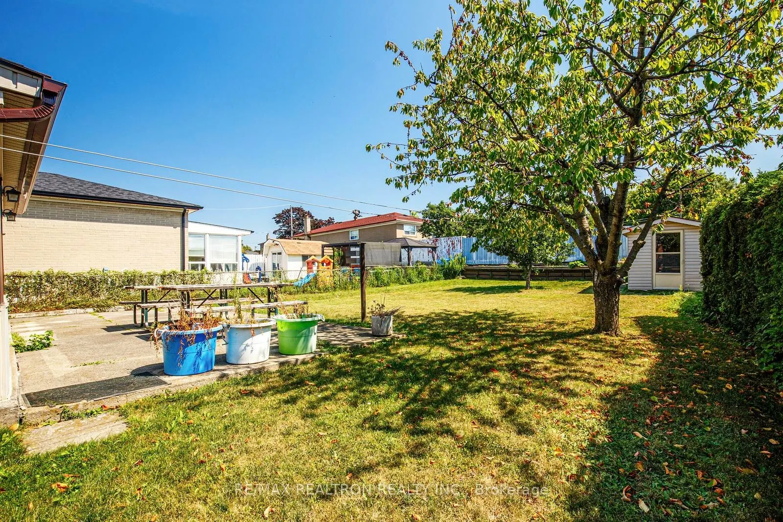 115 Hullmar Drive