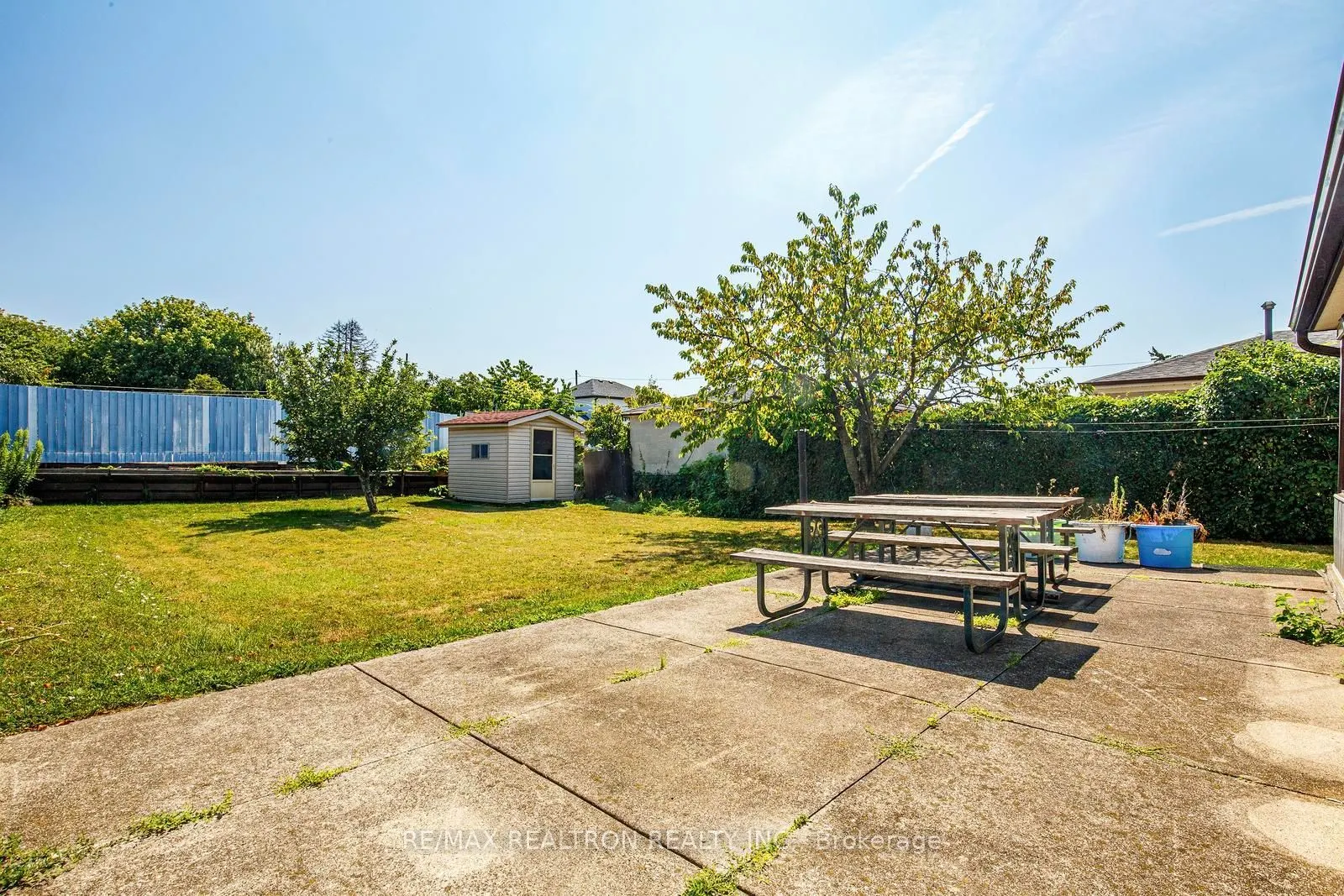 115 Hullmar Drive