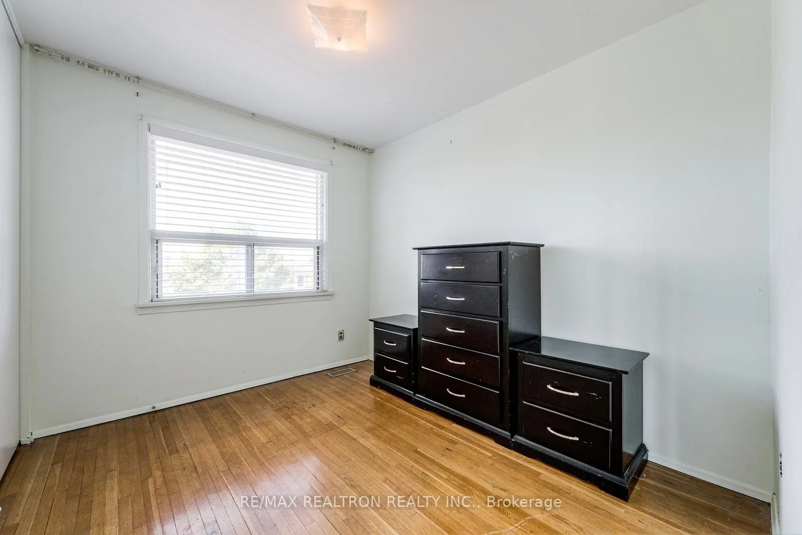 115 Hullmar Drive