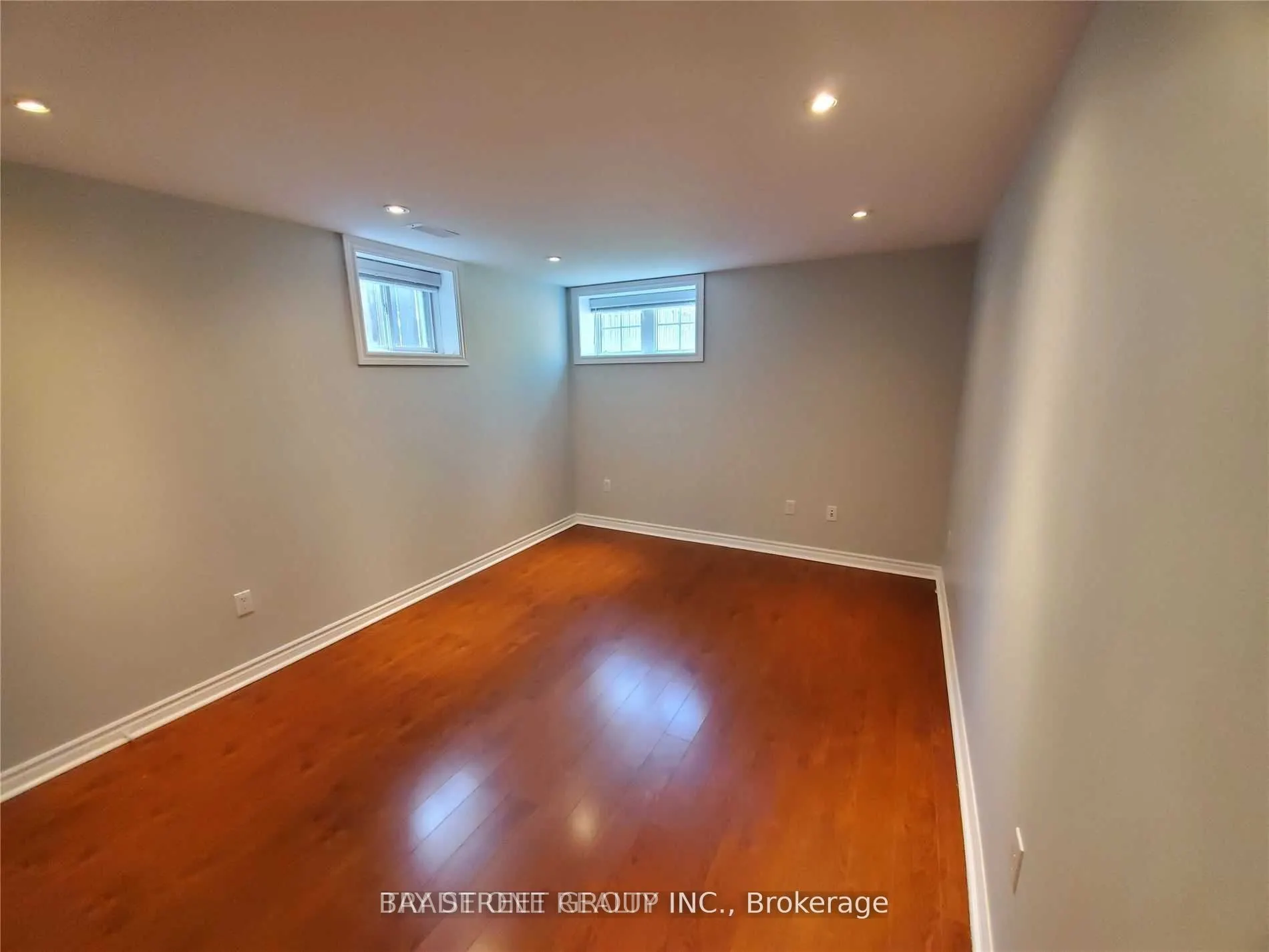 92 Sir Jacobs Crescent #(Bsmt)
