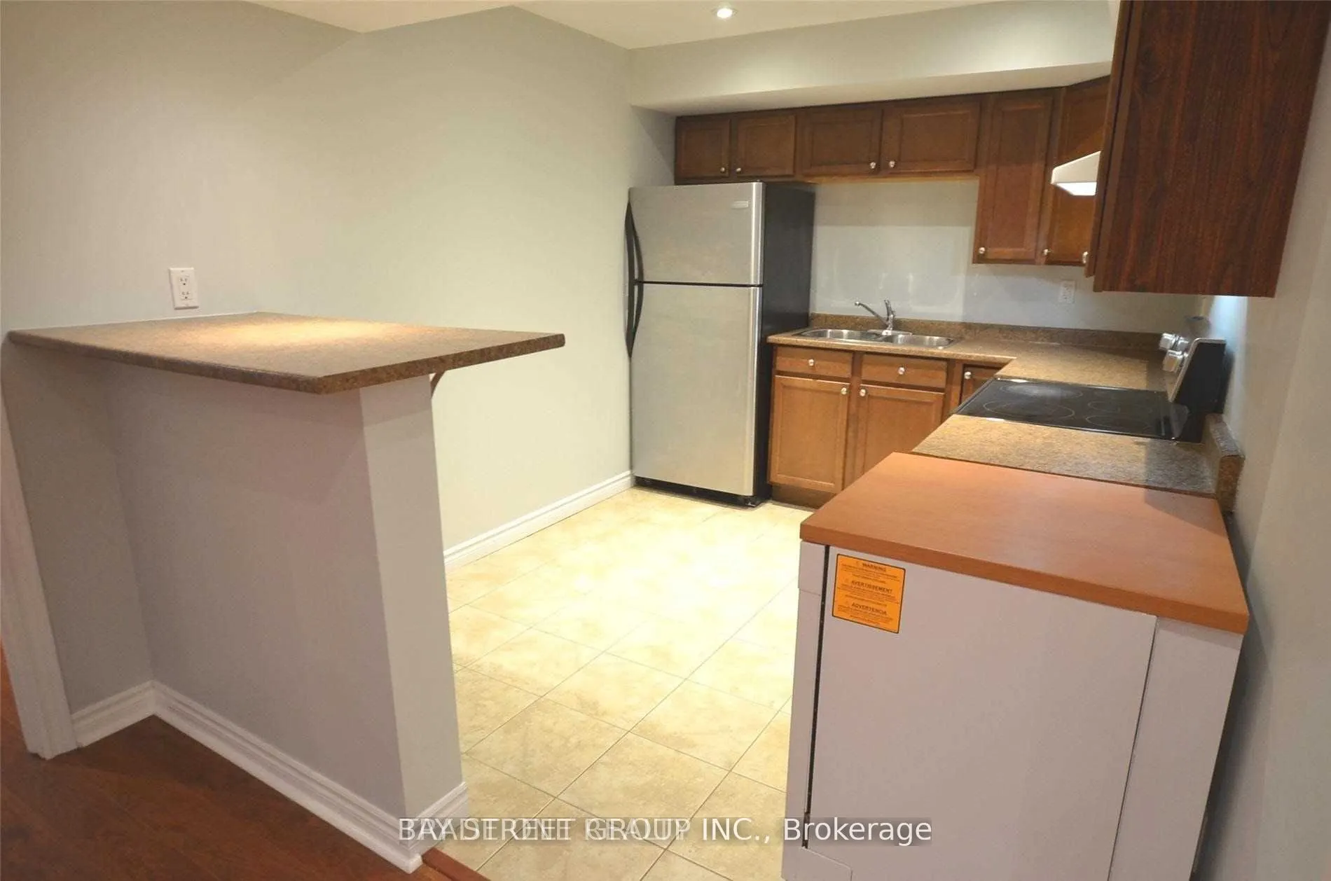 92 Sir Jacobs Crescent #(Bsmt)