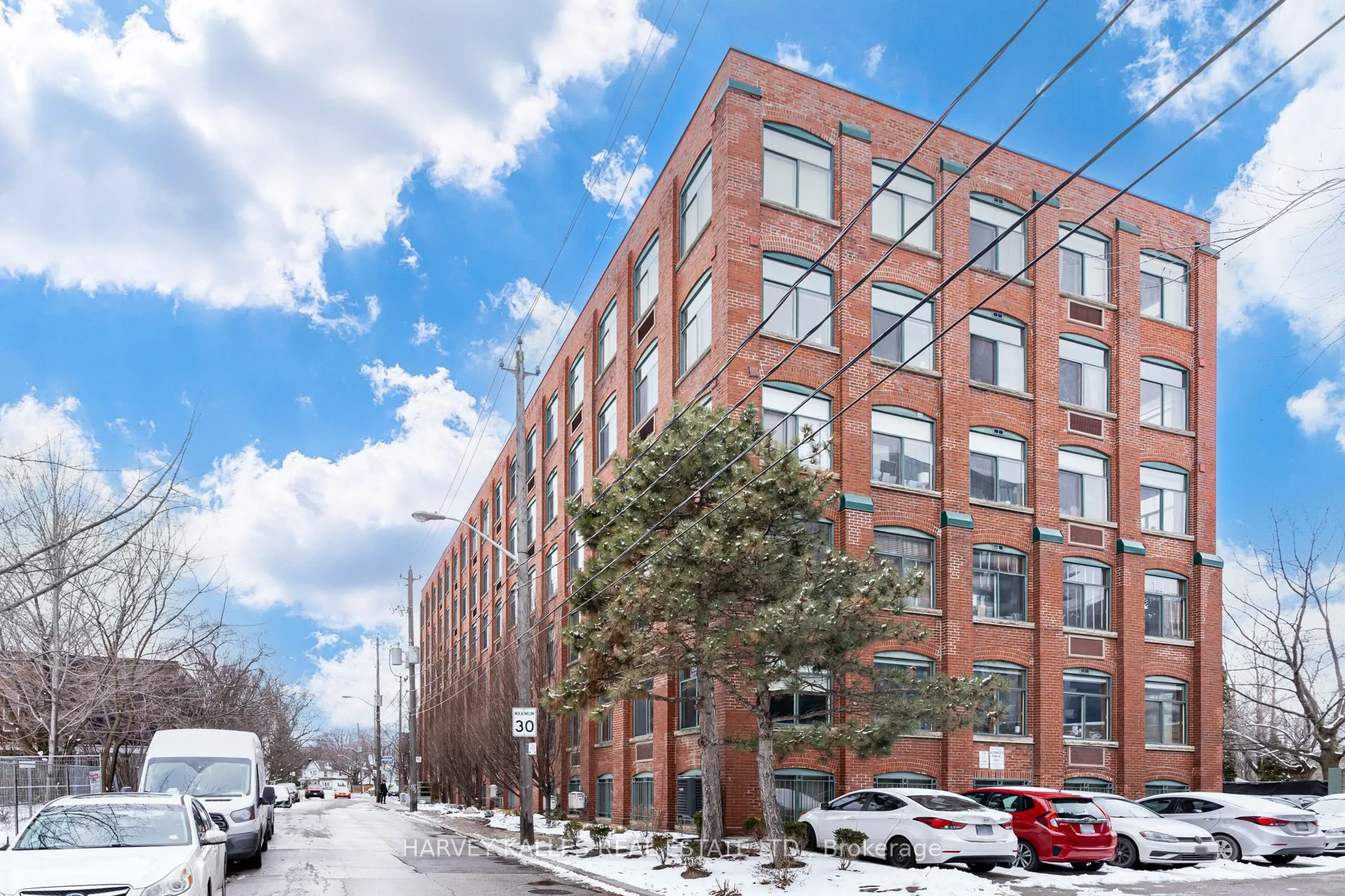24 Noble Street #304
