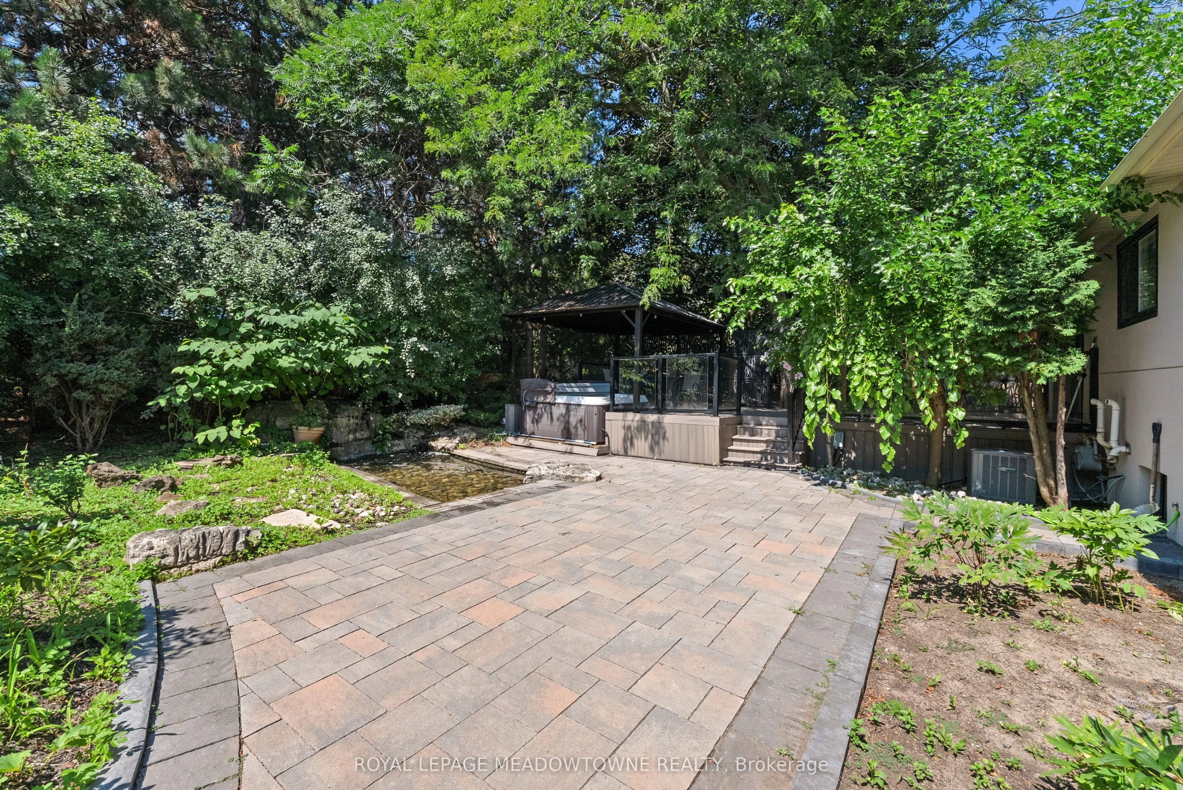 1268 Forest Hill