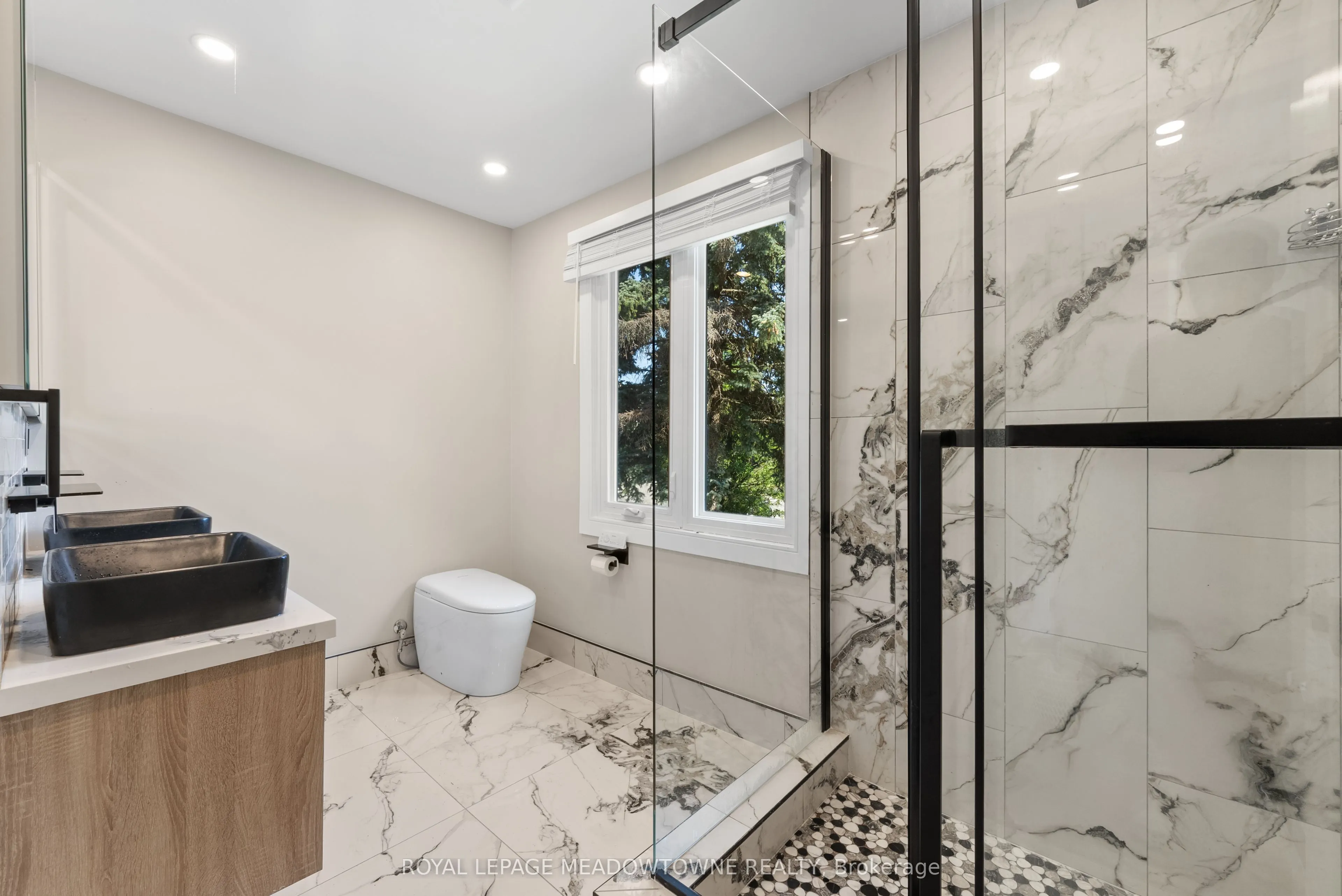 1268 Forest Hill