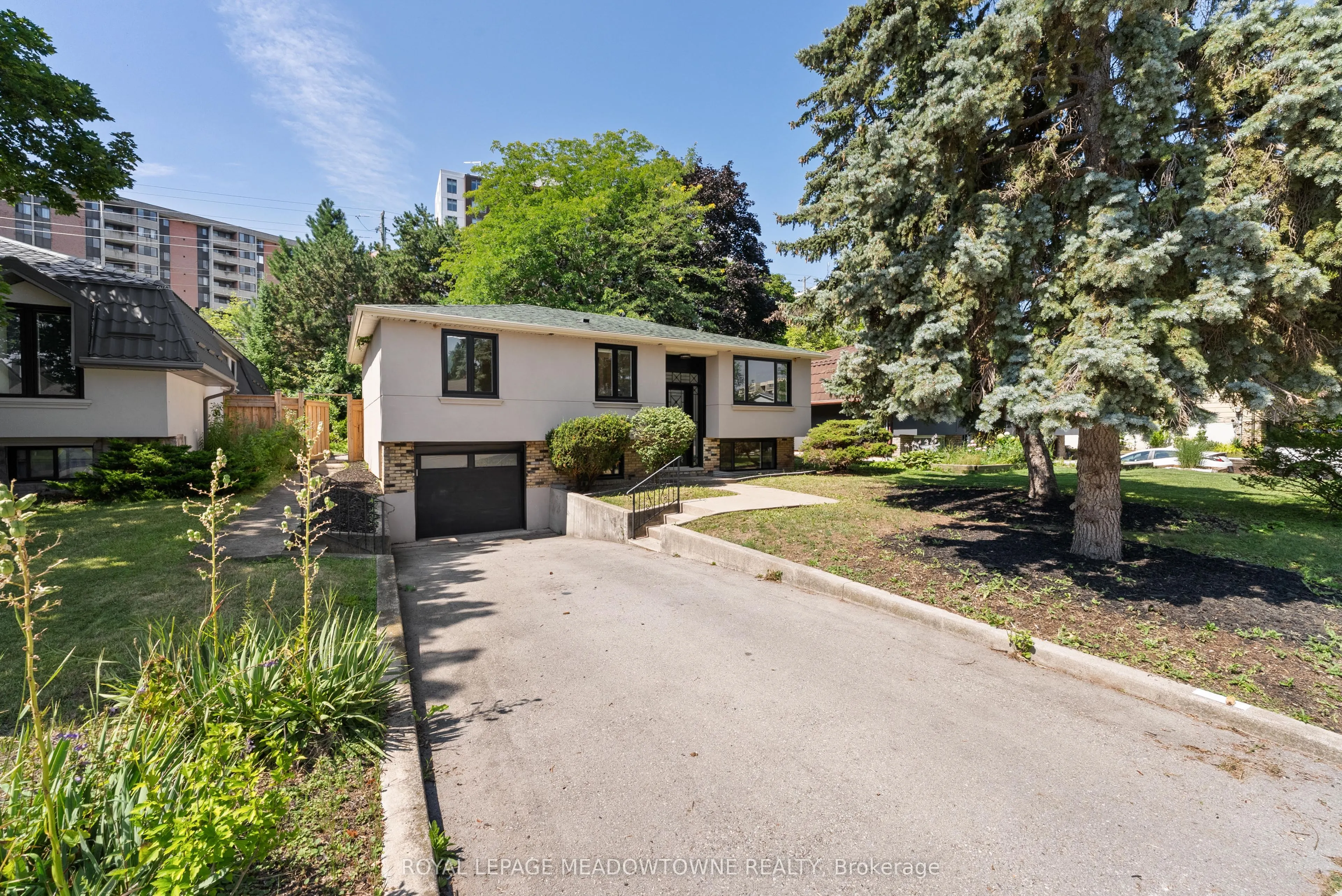 1268 Forest Hill