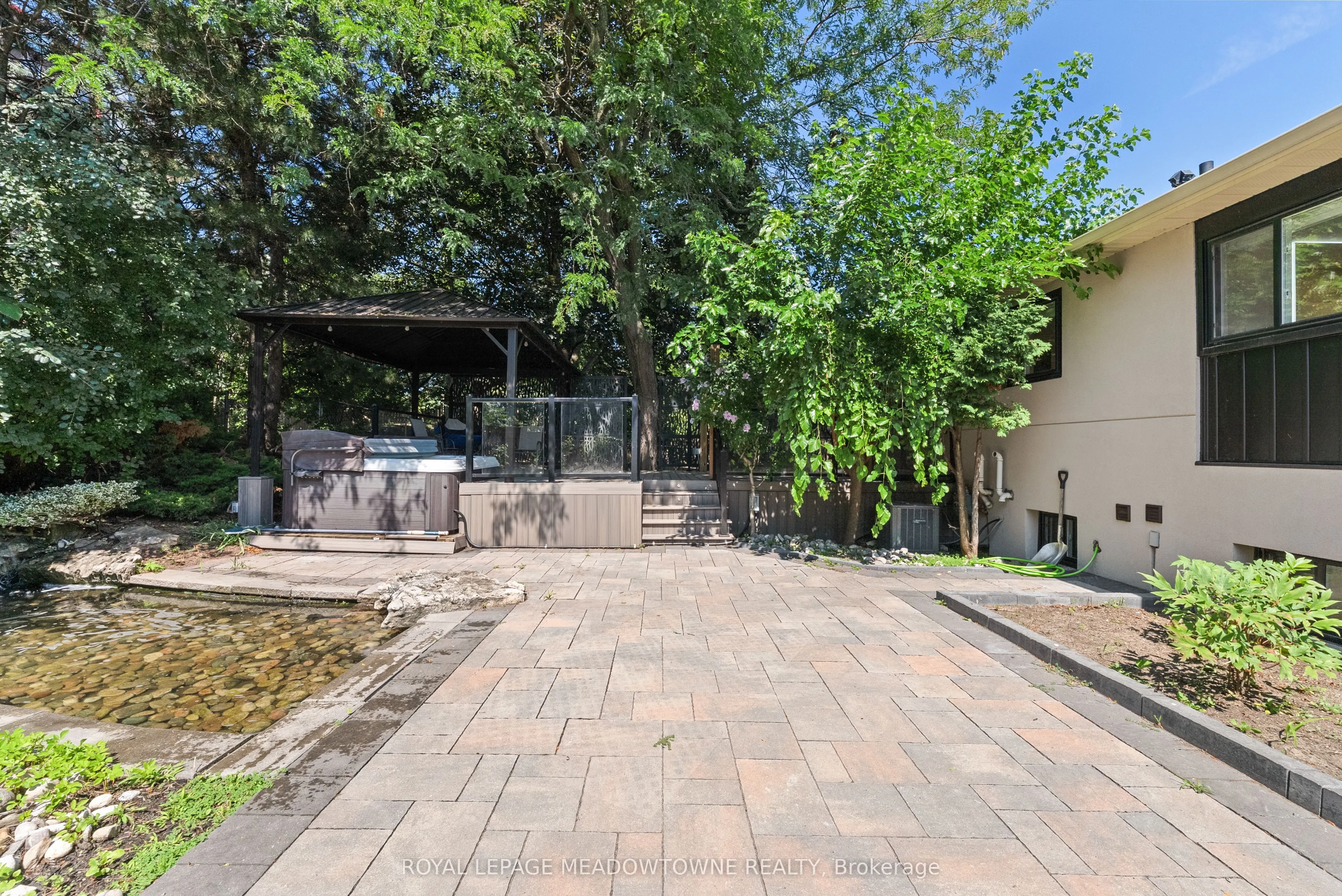 1268 Forest Hill