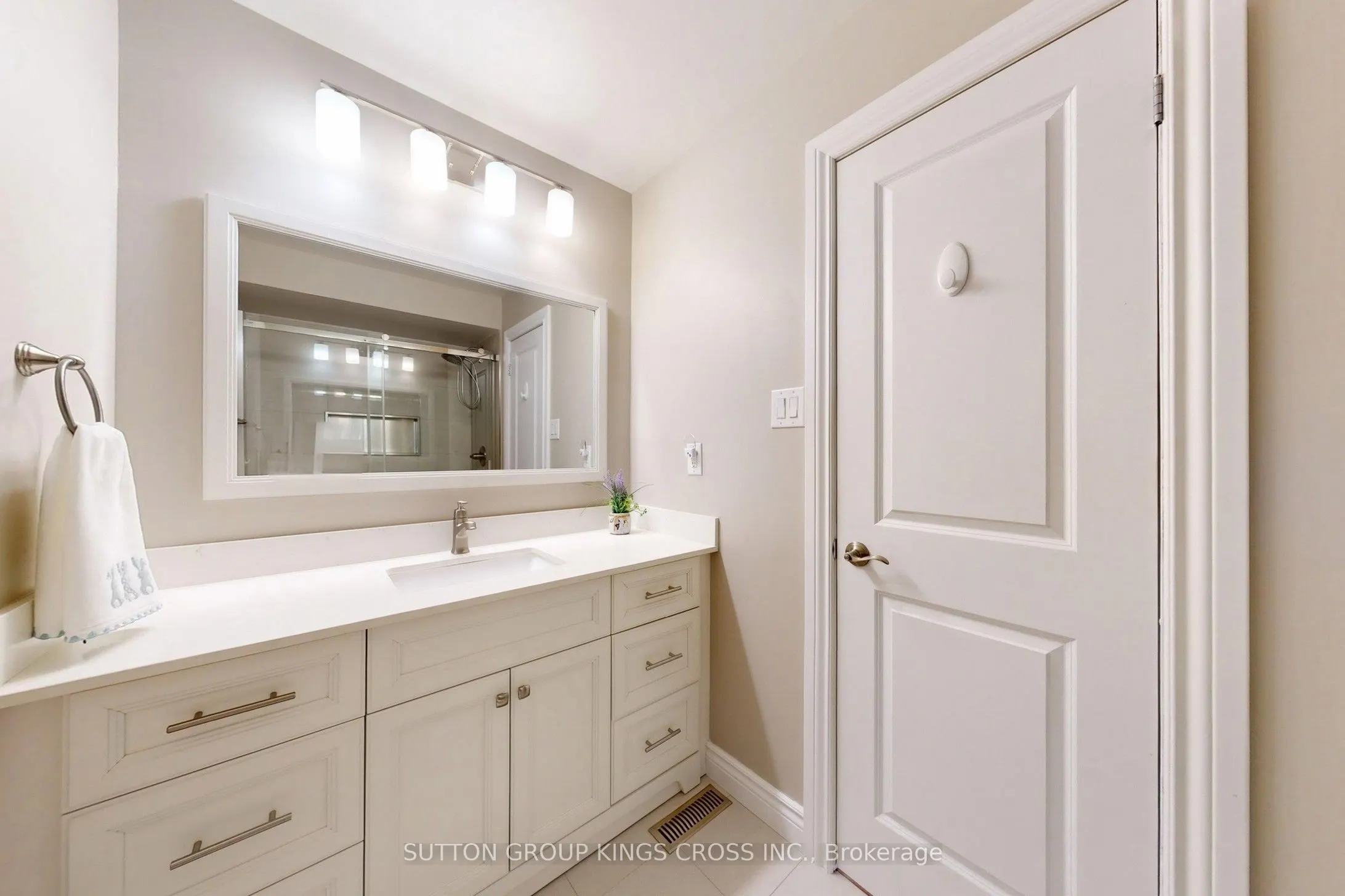 2575 Parmeer Drive #2