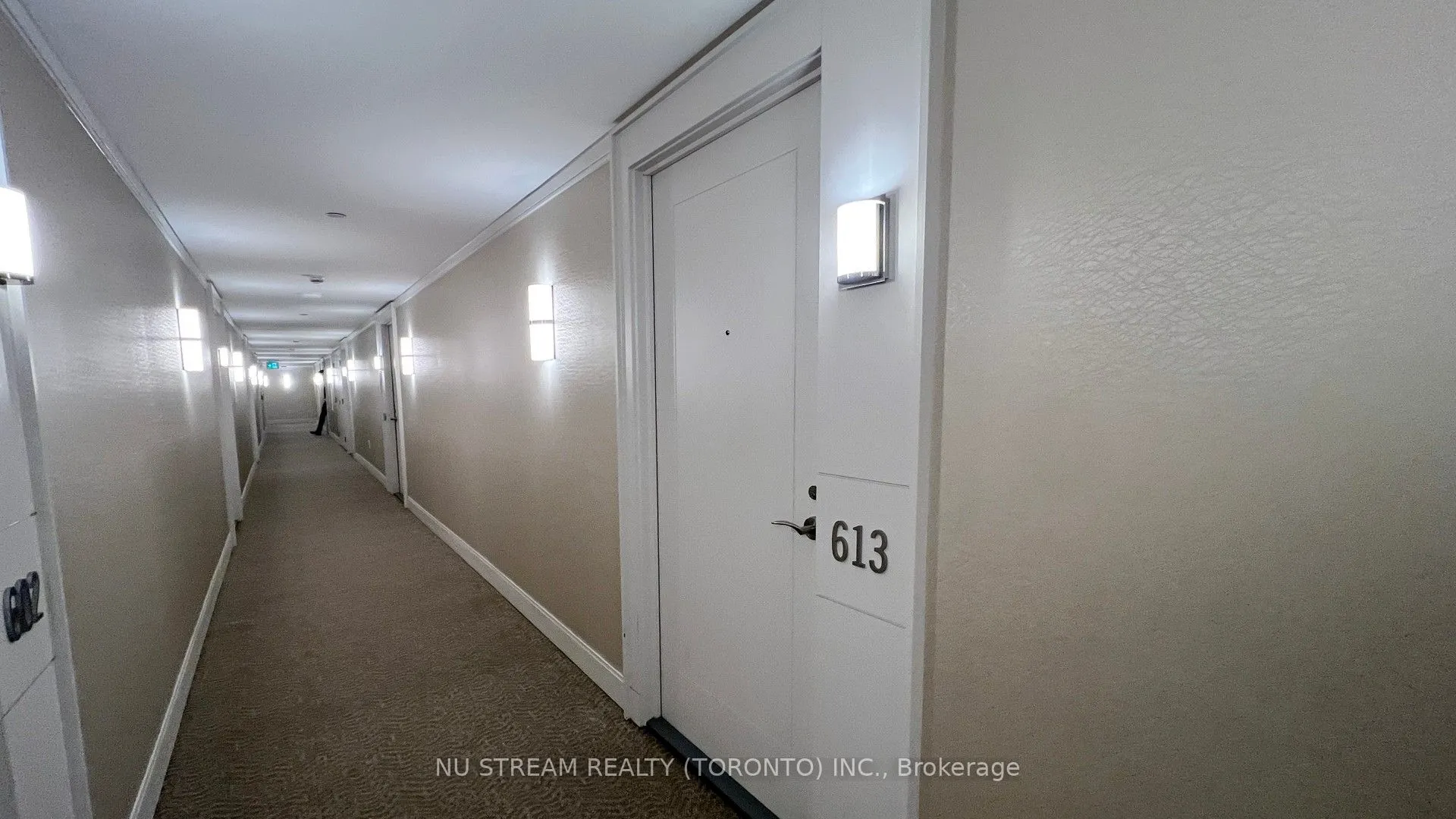 3091 Dufferin Street #613