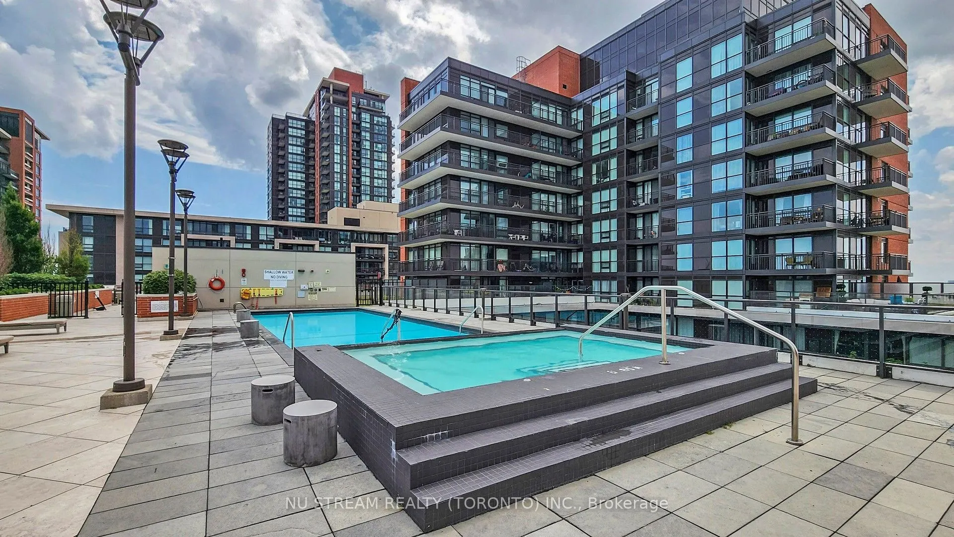 3091 Dufferin Street #613